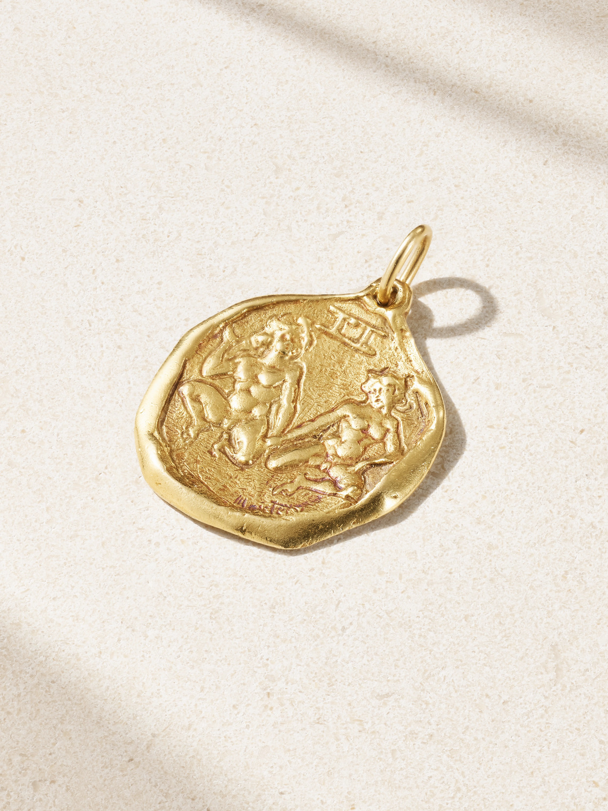 Stephanie Windsor - + Cartier Vintage 1970s Gemini Large Gold Pendant - One size