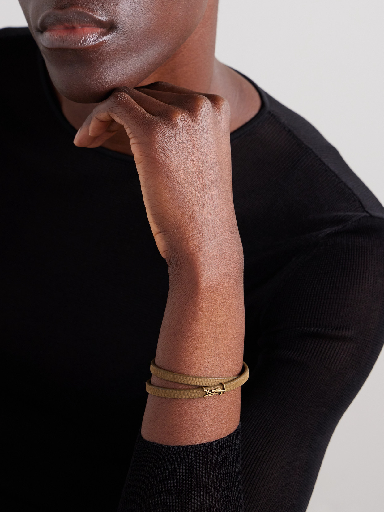 Saint Laurent Cassandre Lizard-effect Leather Wrap Bracelet In Green