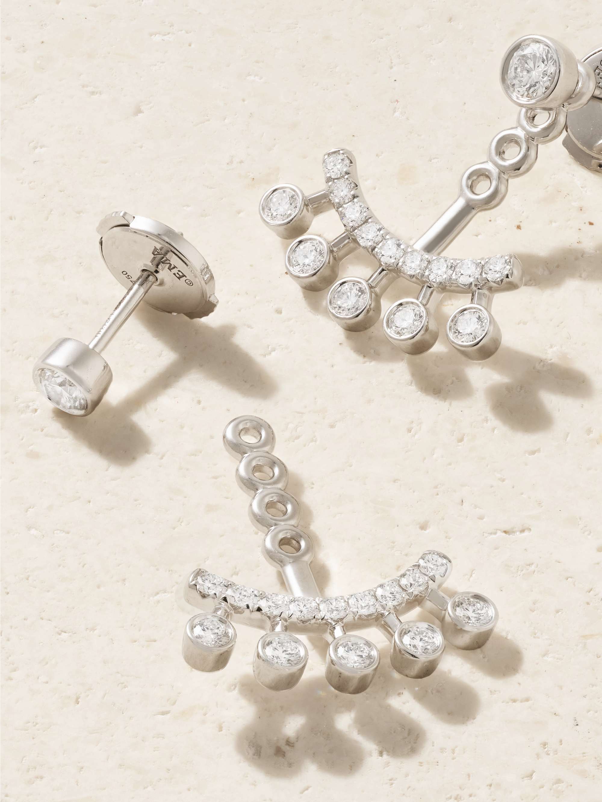DE BEERS 
