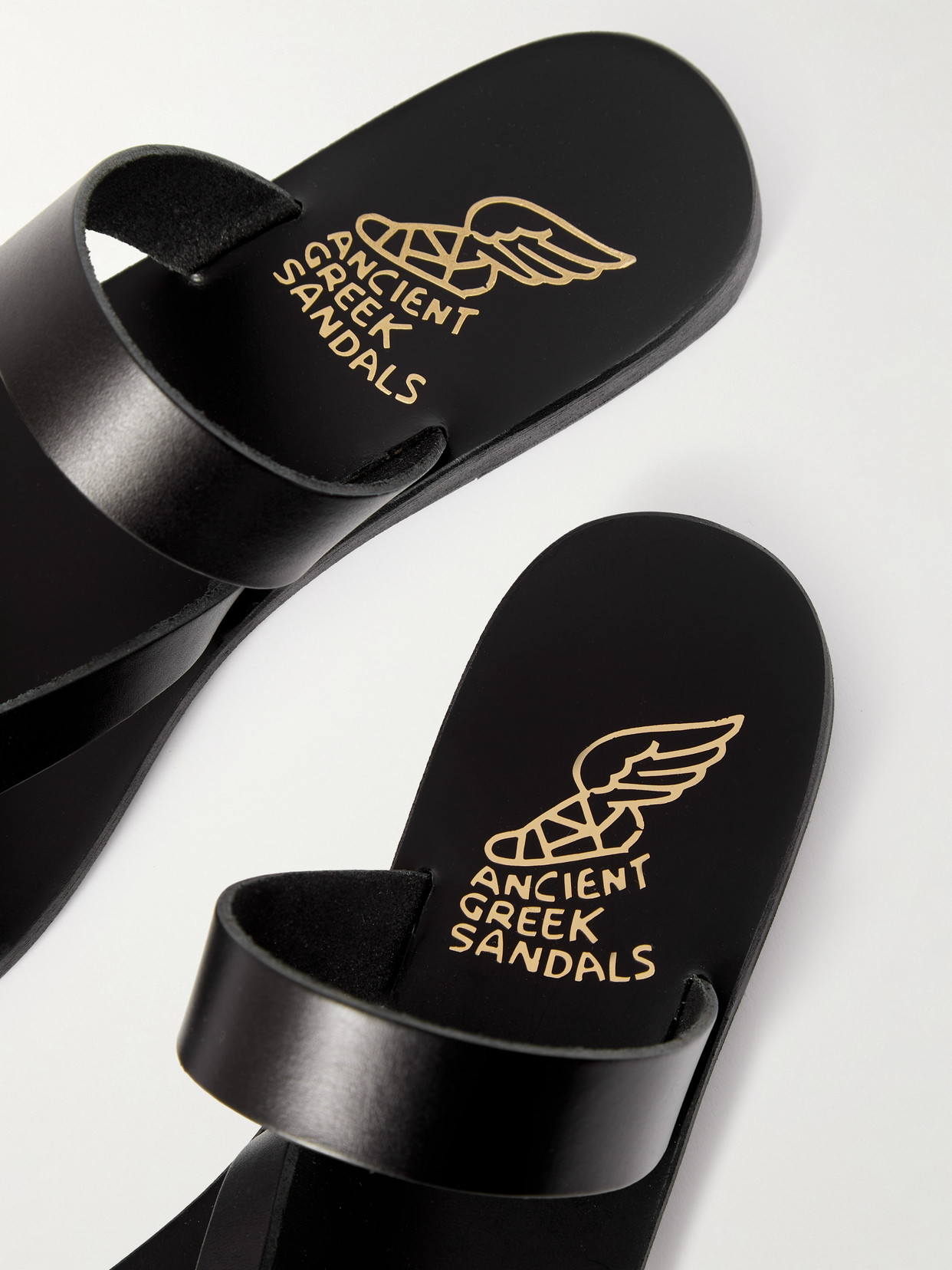 Ancient Greek Sandals Leather Thong Sandals Textured Straps In Black