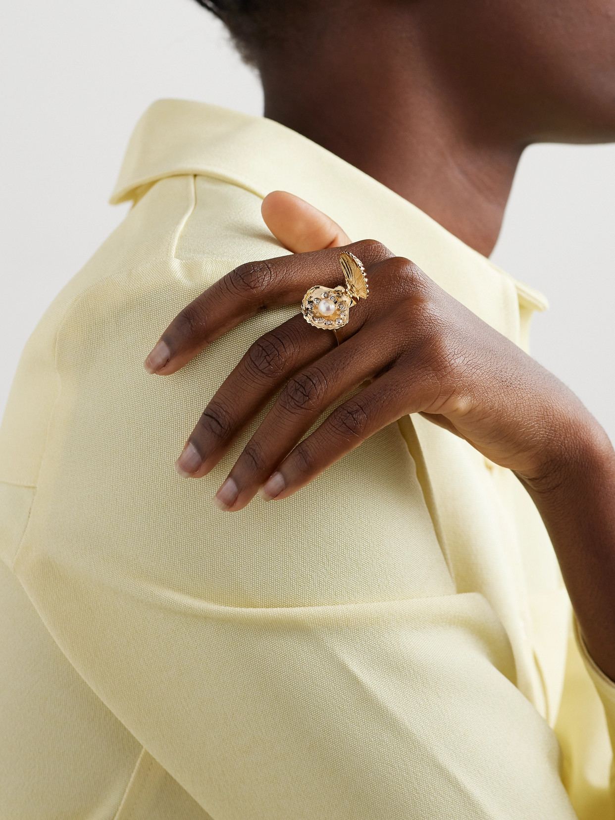 Shop Mateo Lady Venus 14-karat Gold, Diamond And Pearl Ring