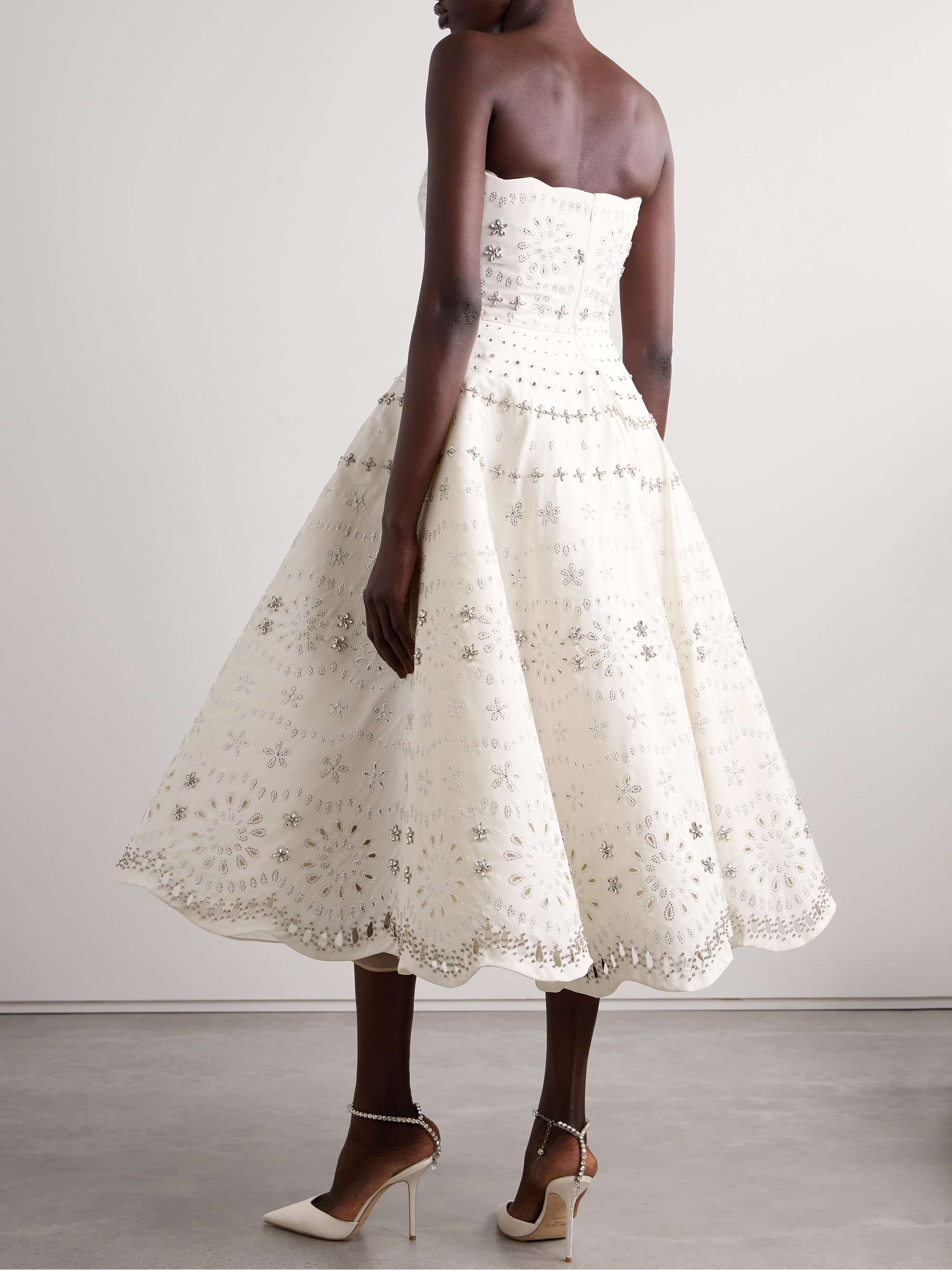 OSCAR DE LA RENTA 
