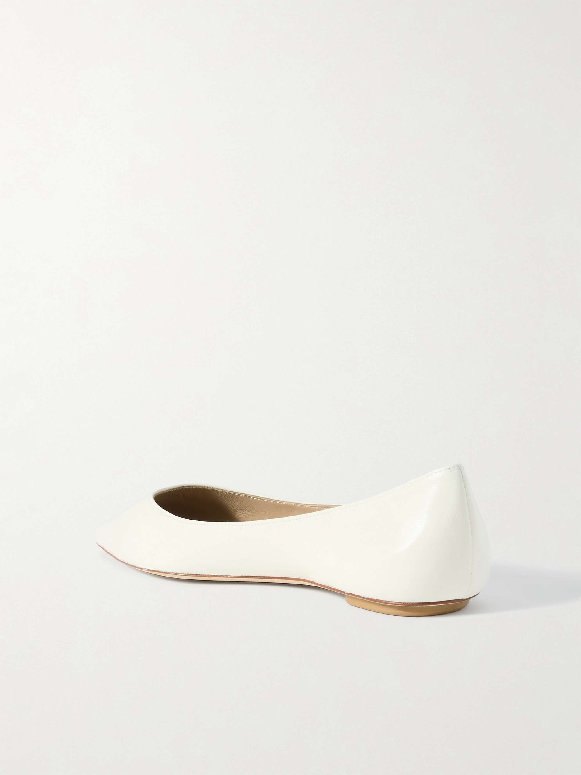 STUART WEITZMAN 