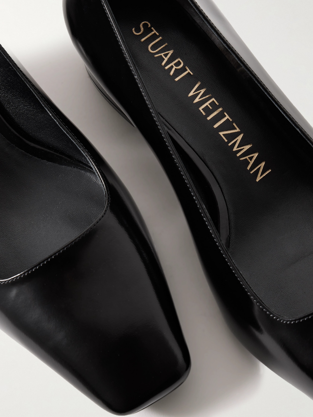 Stuart Weitzman Vera Glossed-leather Pumps In Black