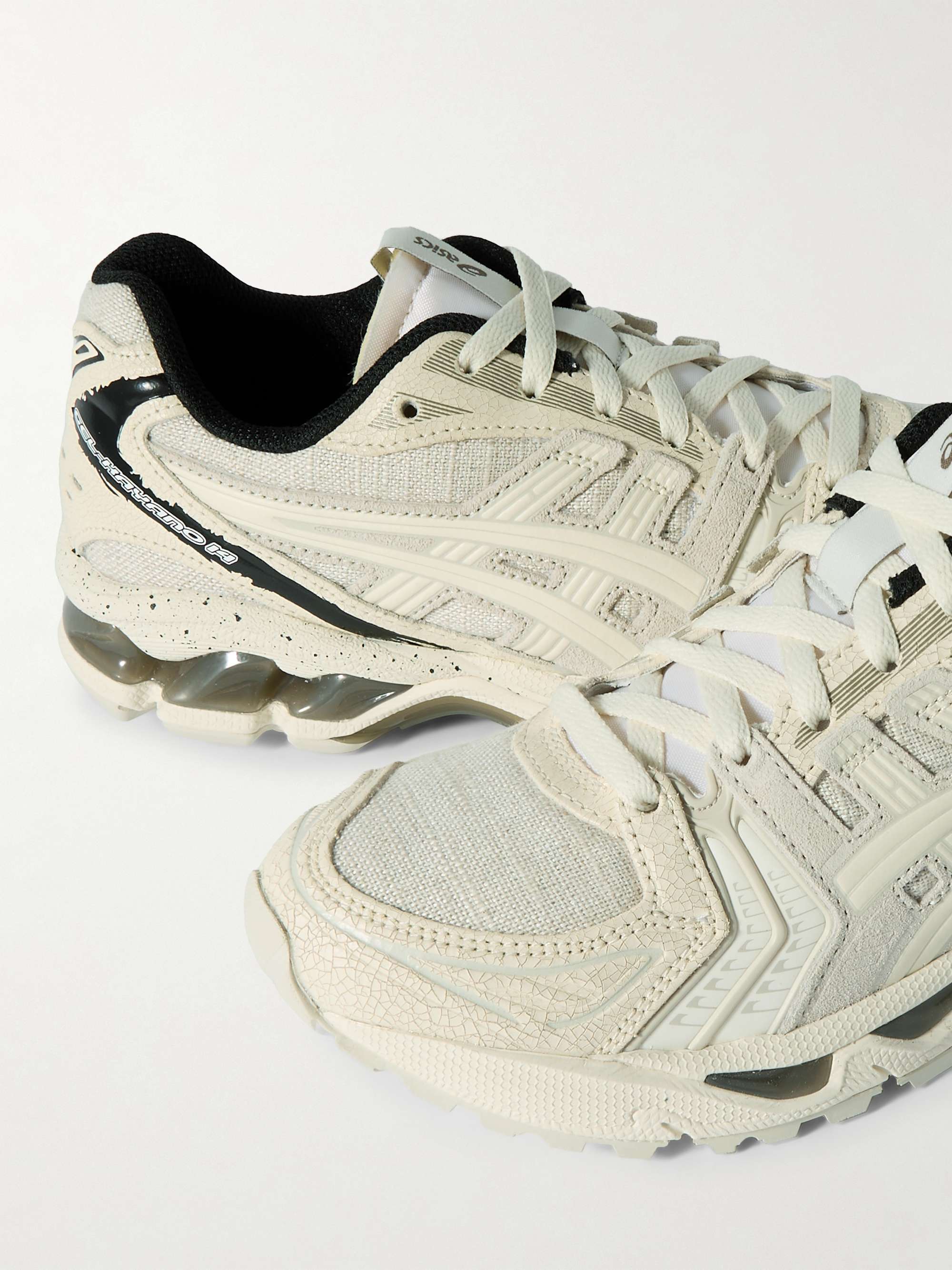 ASICS 