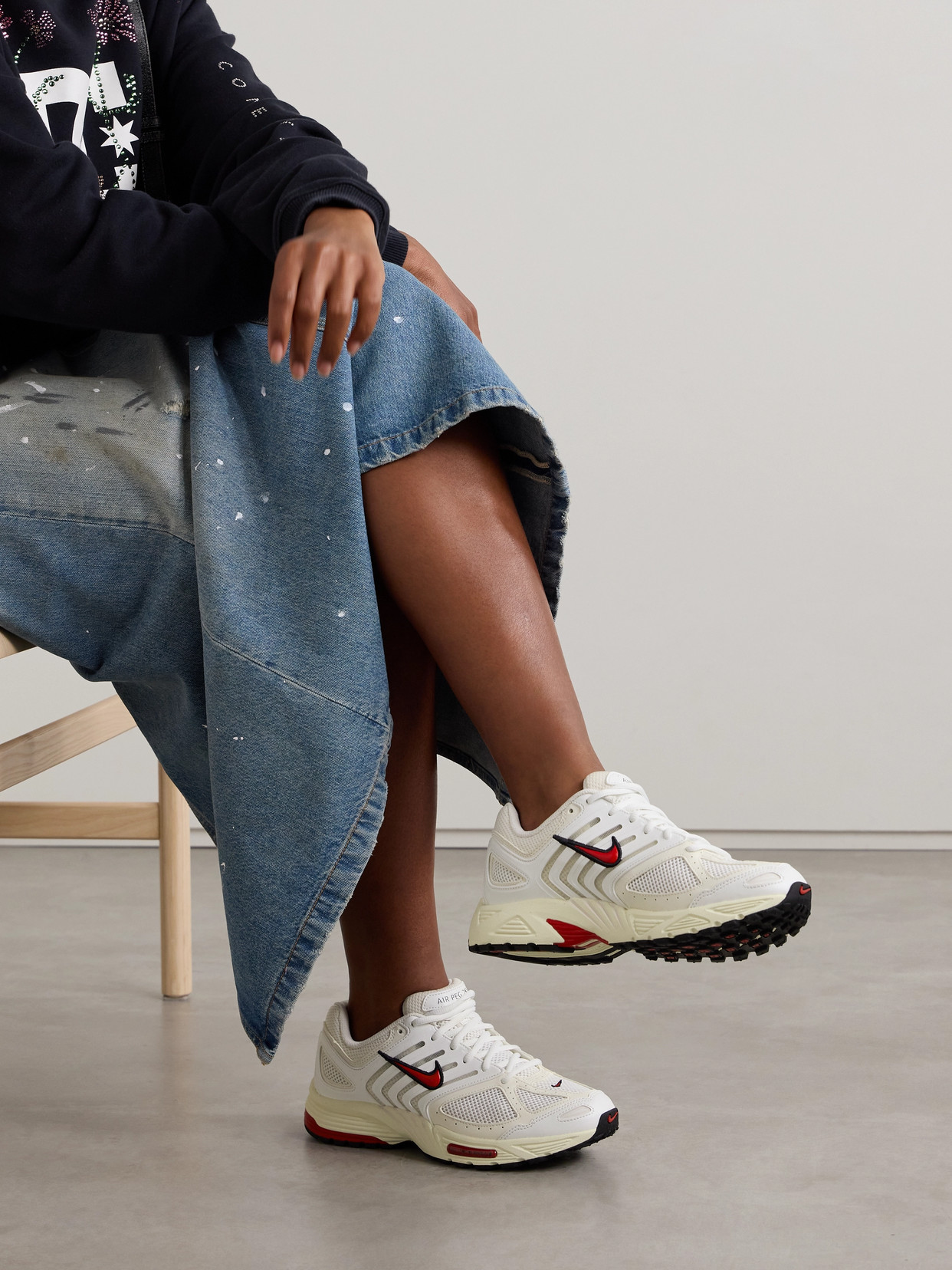 Nike Air Pegasus 2k5 Leather And Mesh Sneakers In White