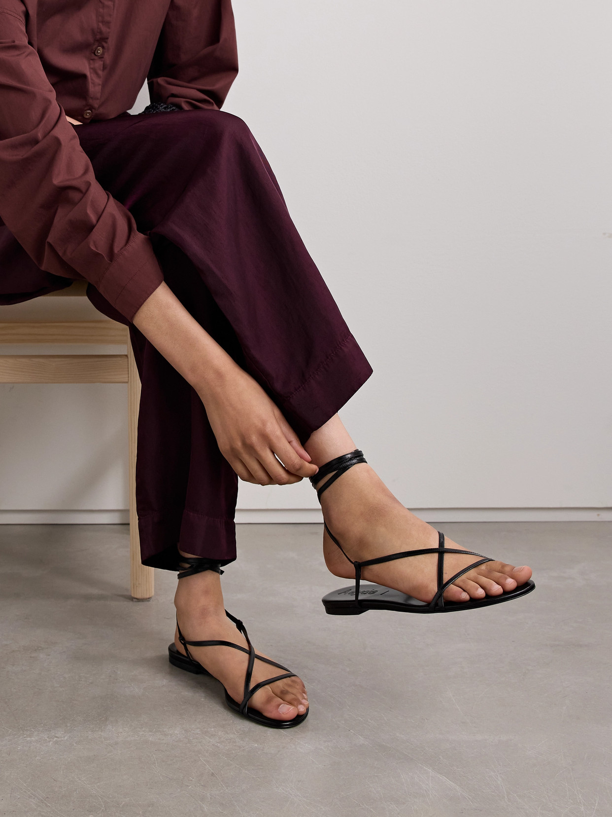 Aeyde Penny Leather Sandals In Black