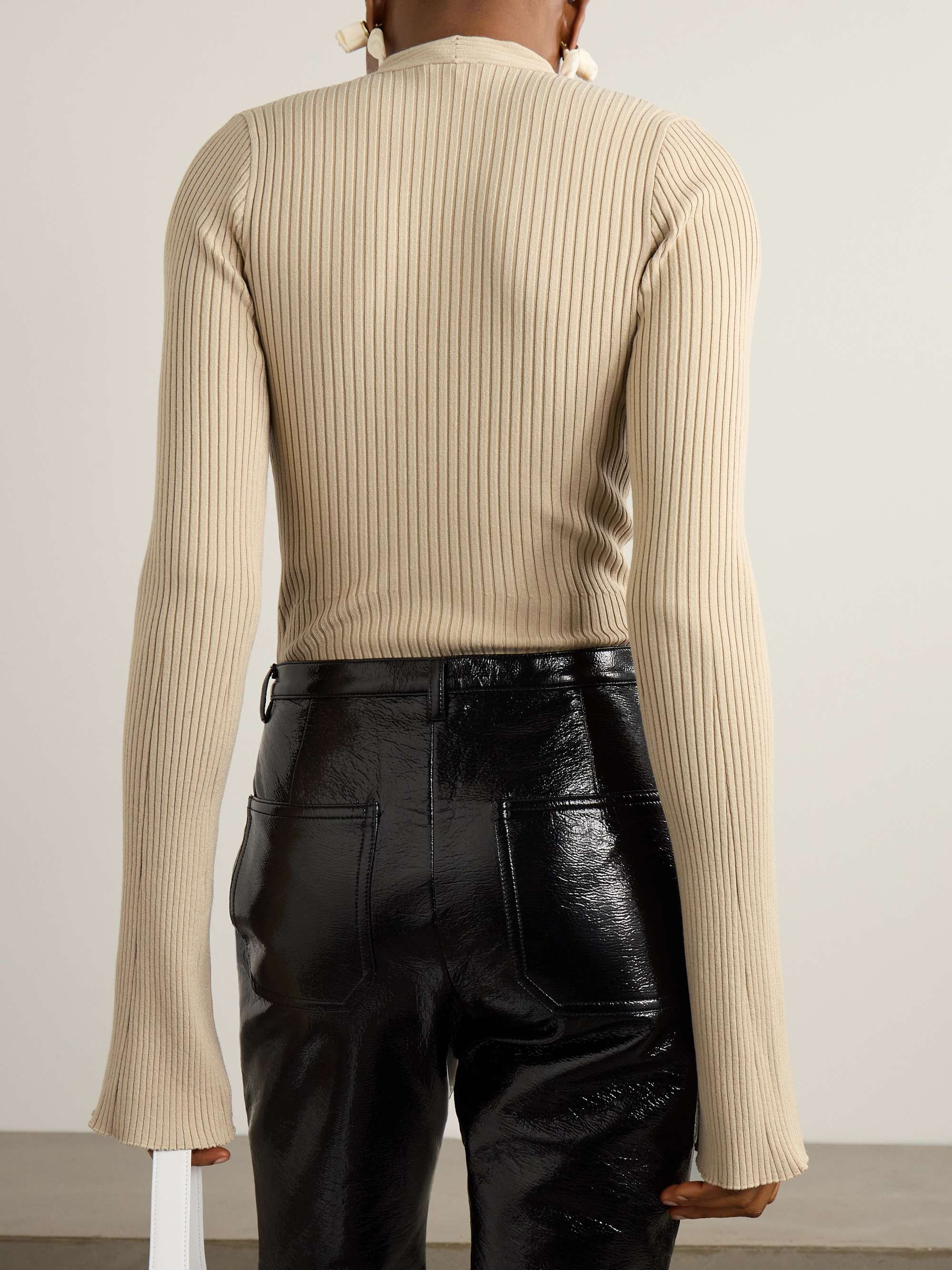 COURRÈGES 