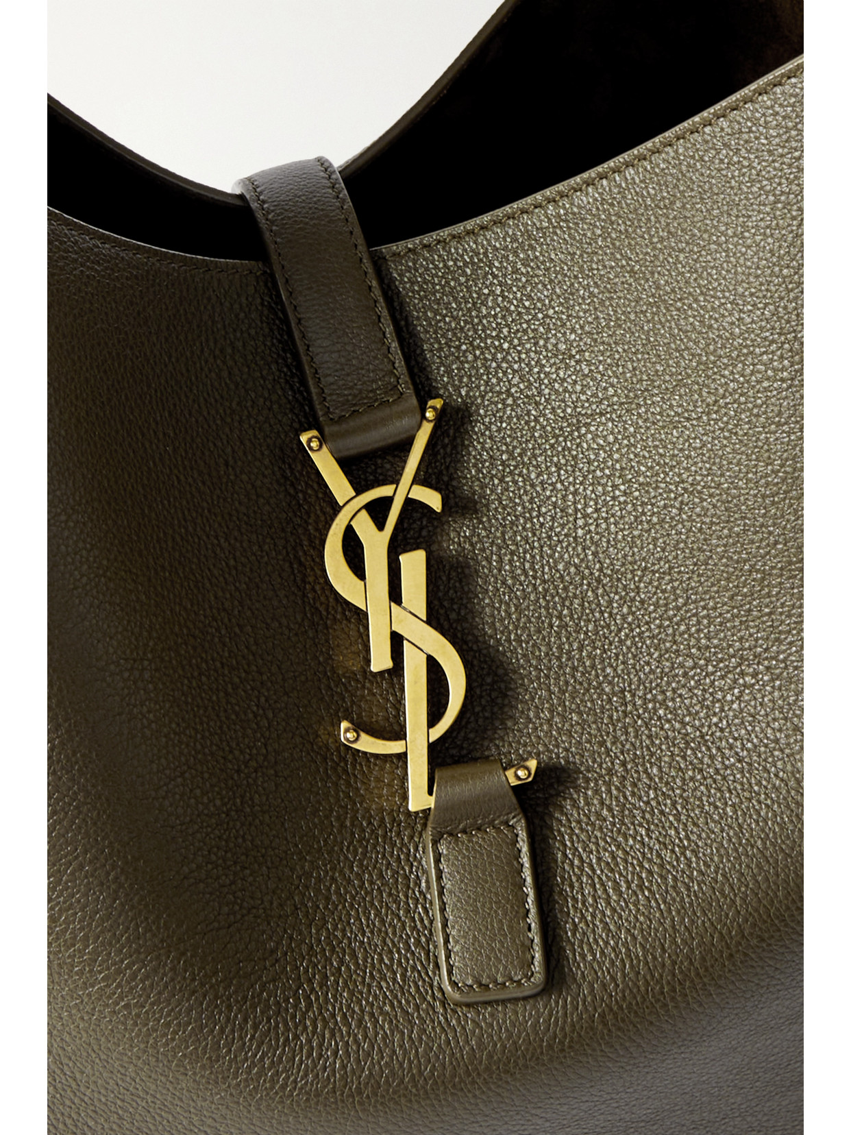 Le 5 À 7 Supple Large Shoulder Bag