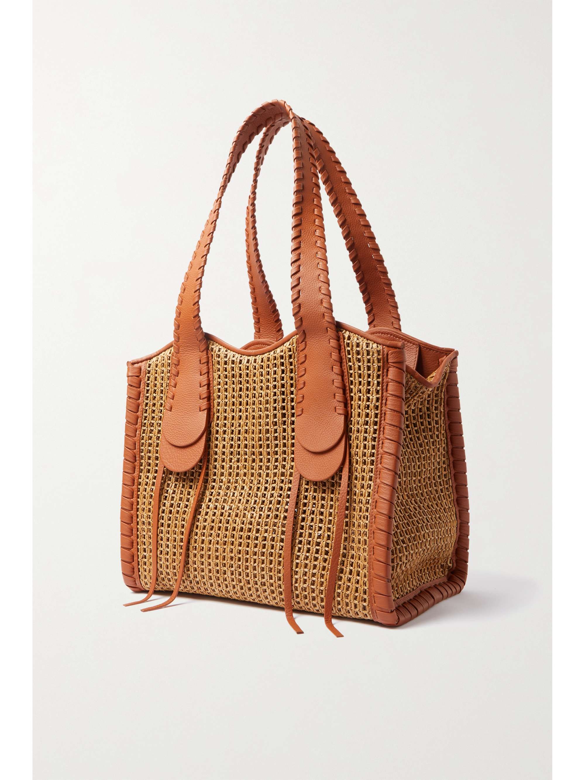 CHLOÉ 