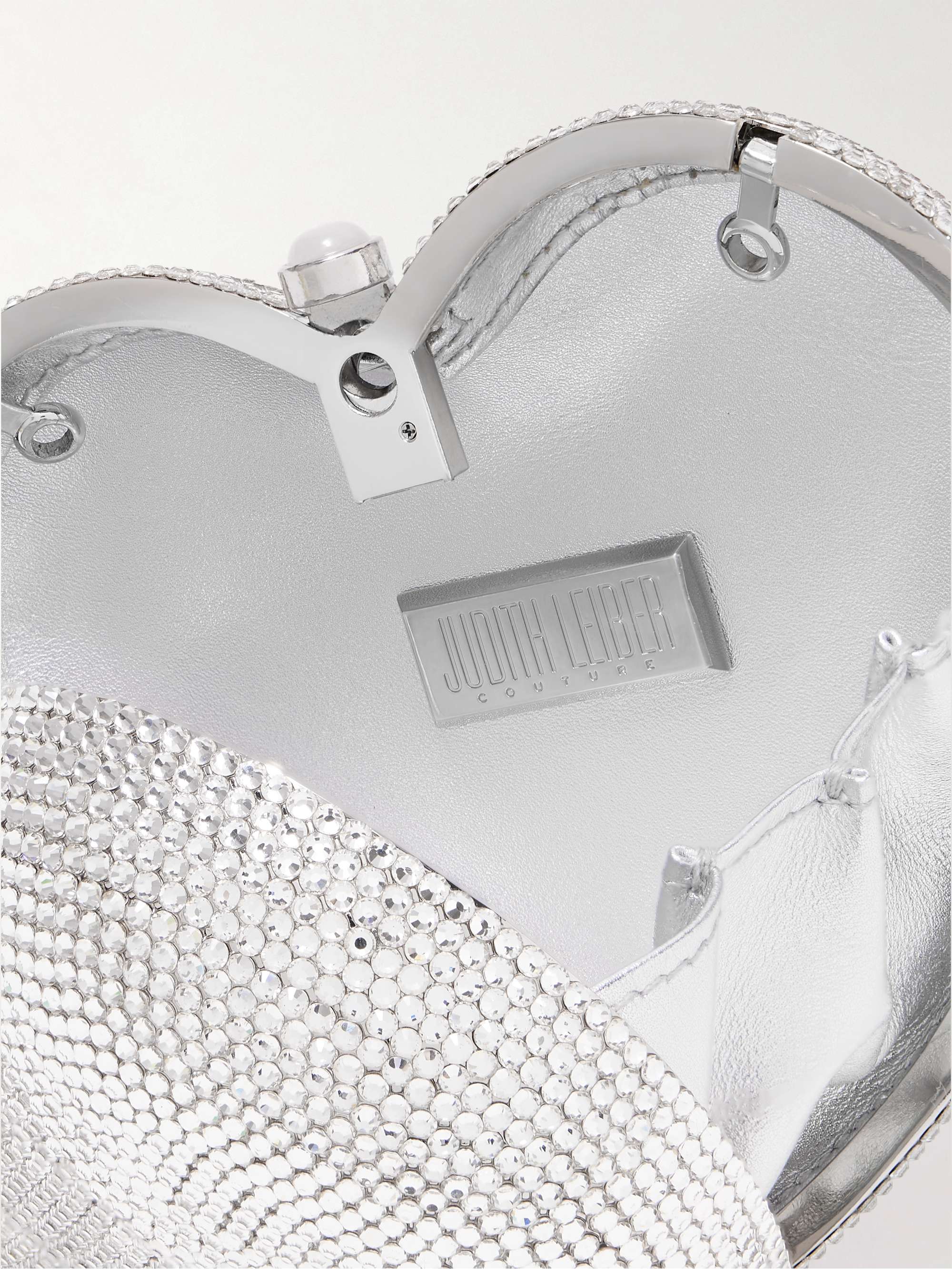 JUDITH LEIBER COUTURE Pochette en métal argenté à cristaux Petit Coeur