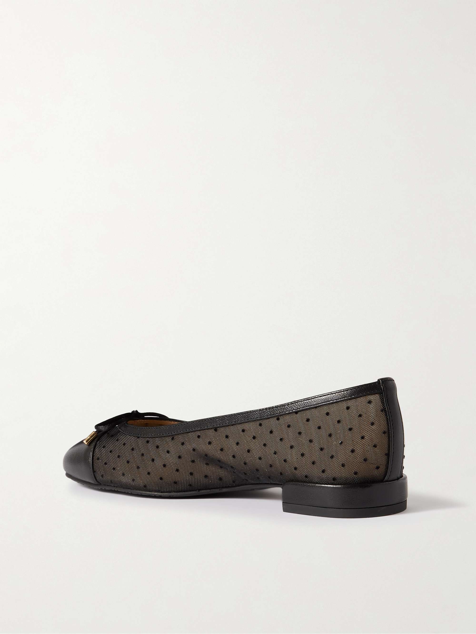 STUART WEITZMAN 