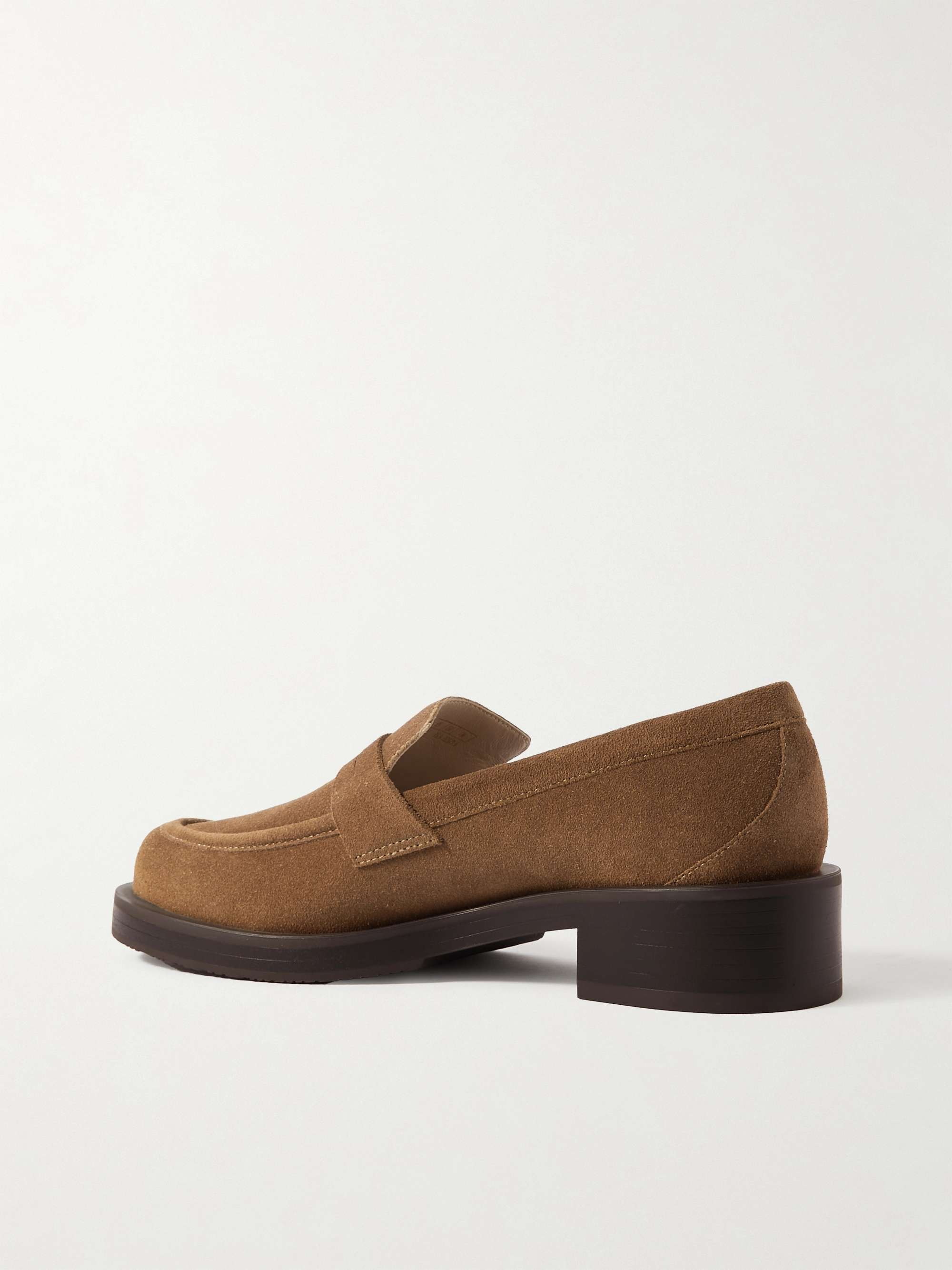 STUART WEITZMAN 