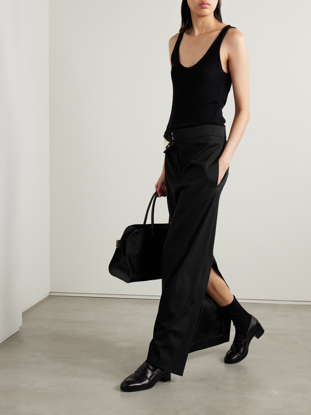 The Row Trevy Grain De Poudre Wool Maxi Skirt In Black