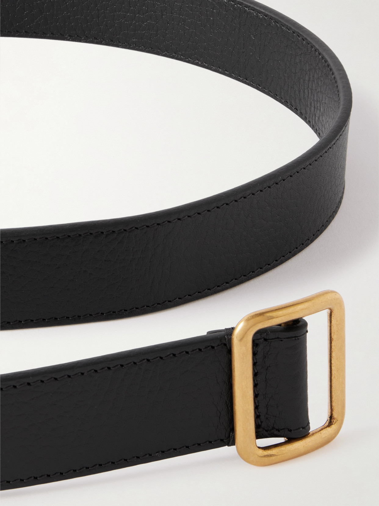 The Row Jin Textured-leather Belt In Black