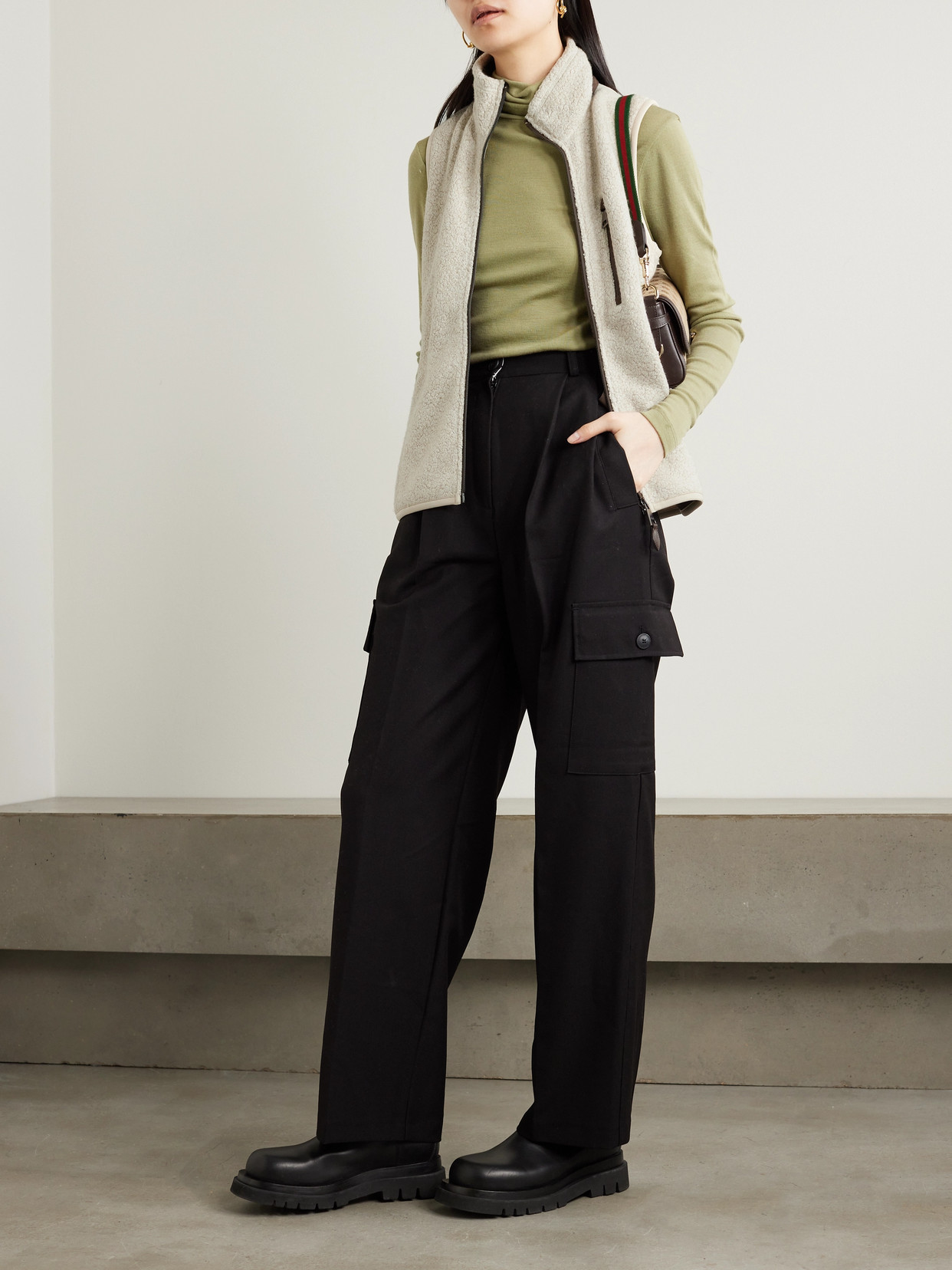 Purdey Faux Suede-trimmed Fleece Vest In Brown