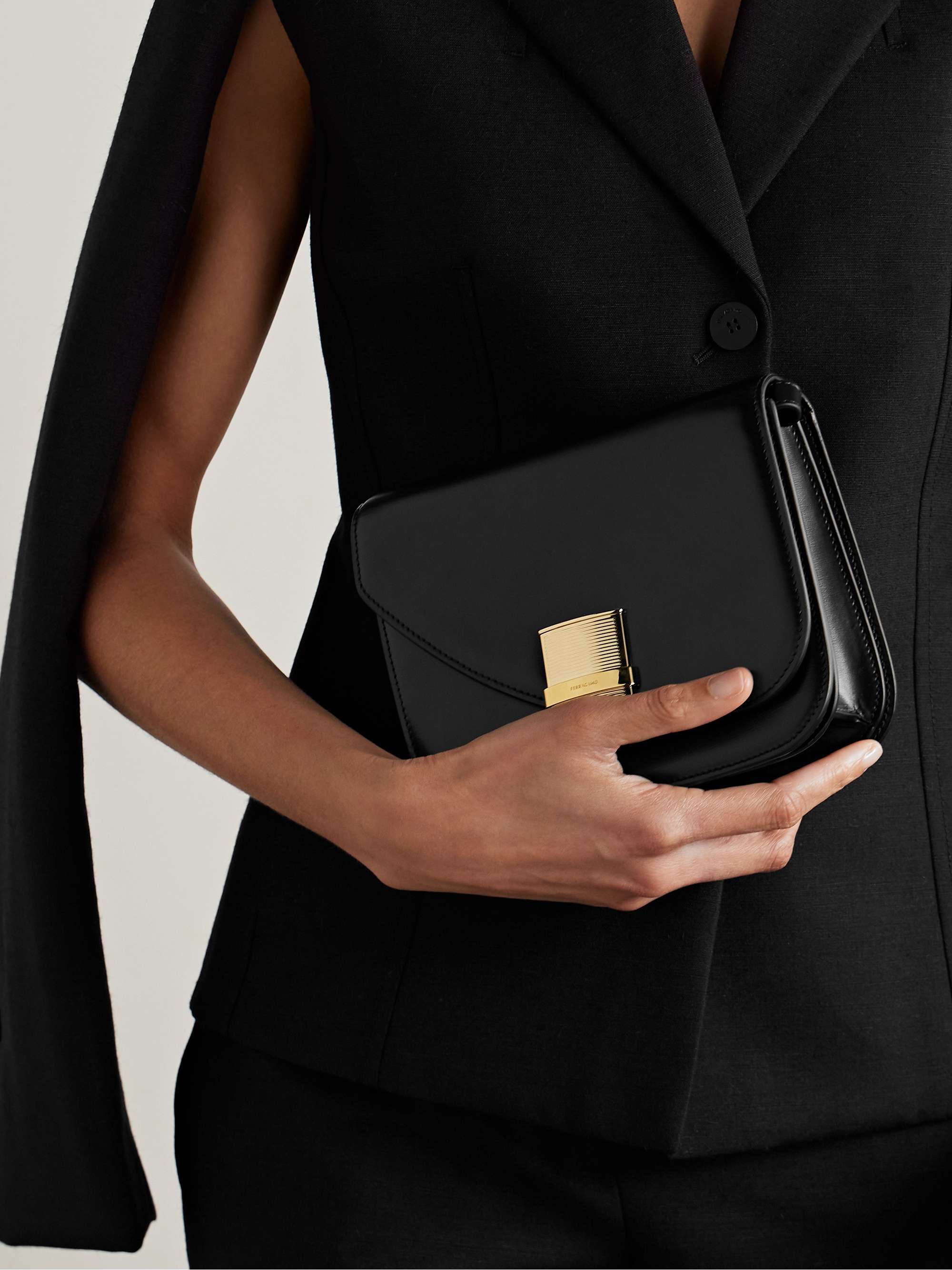 FERRAGAMO 