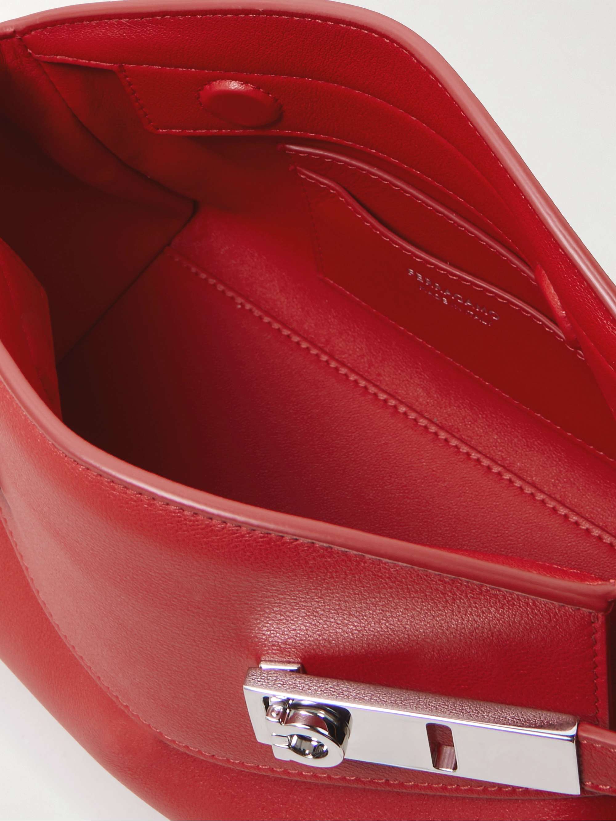 FERRAGAMO 
