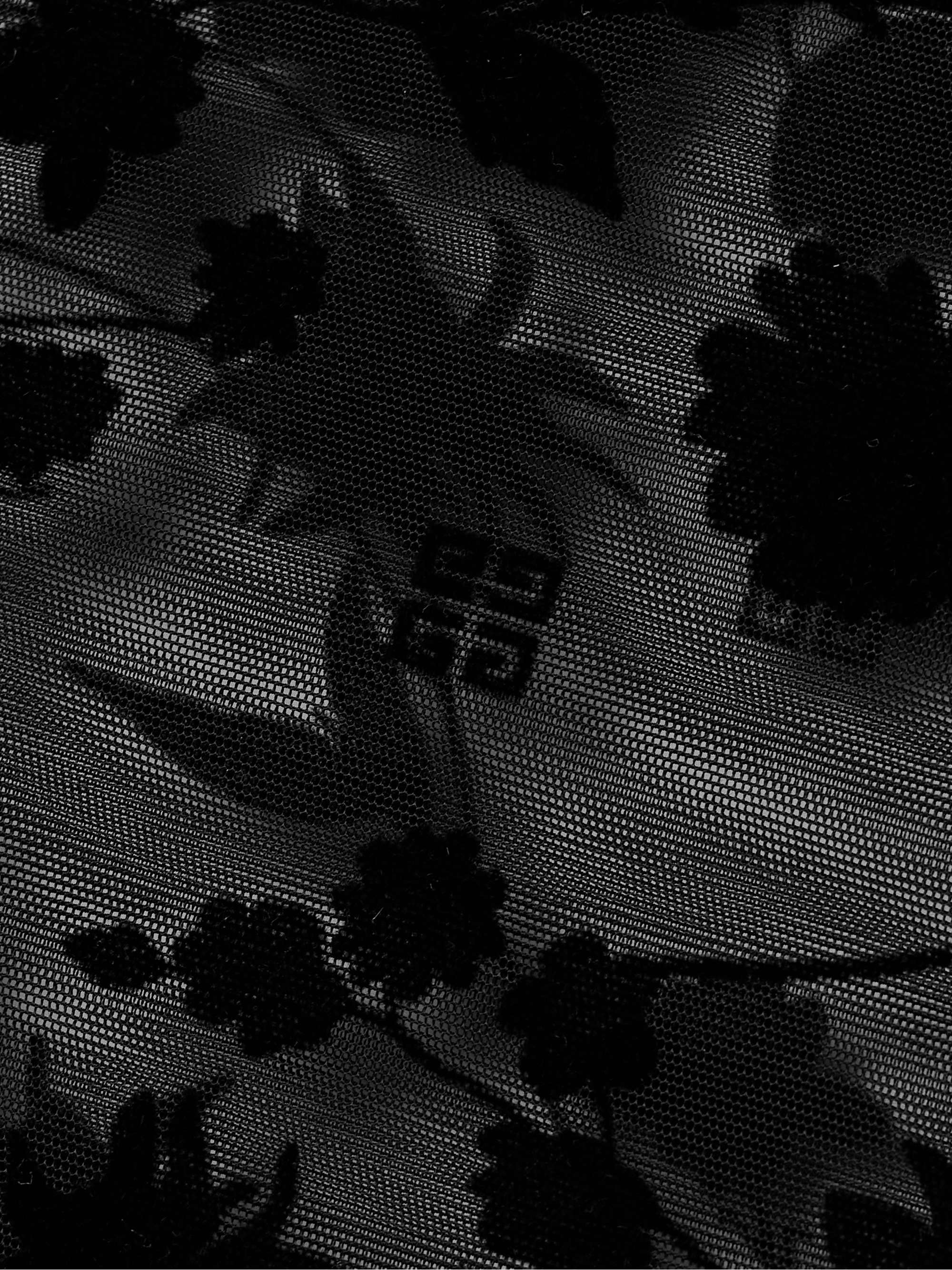 GIVENCHY 