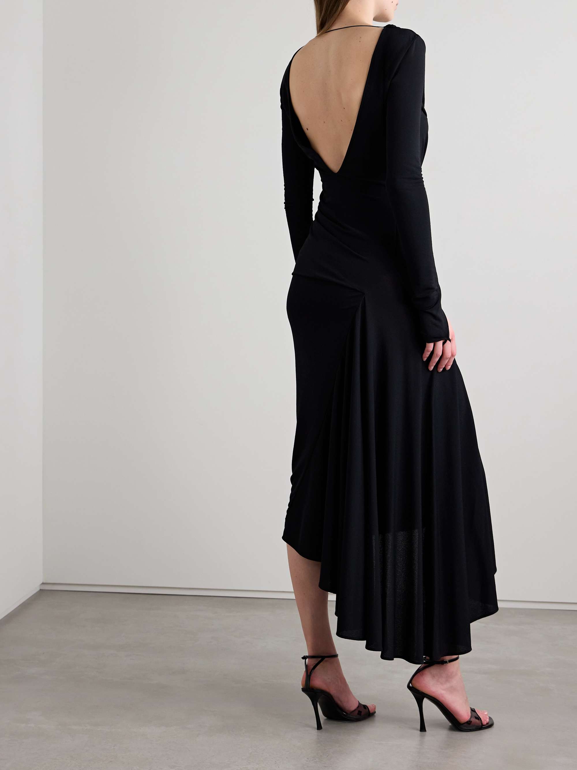 GIVENCHY 