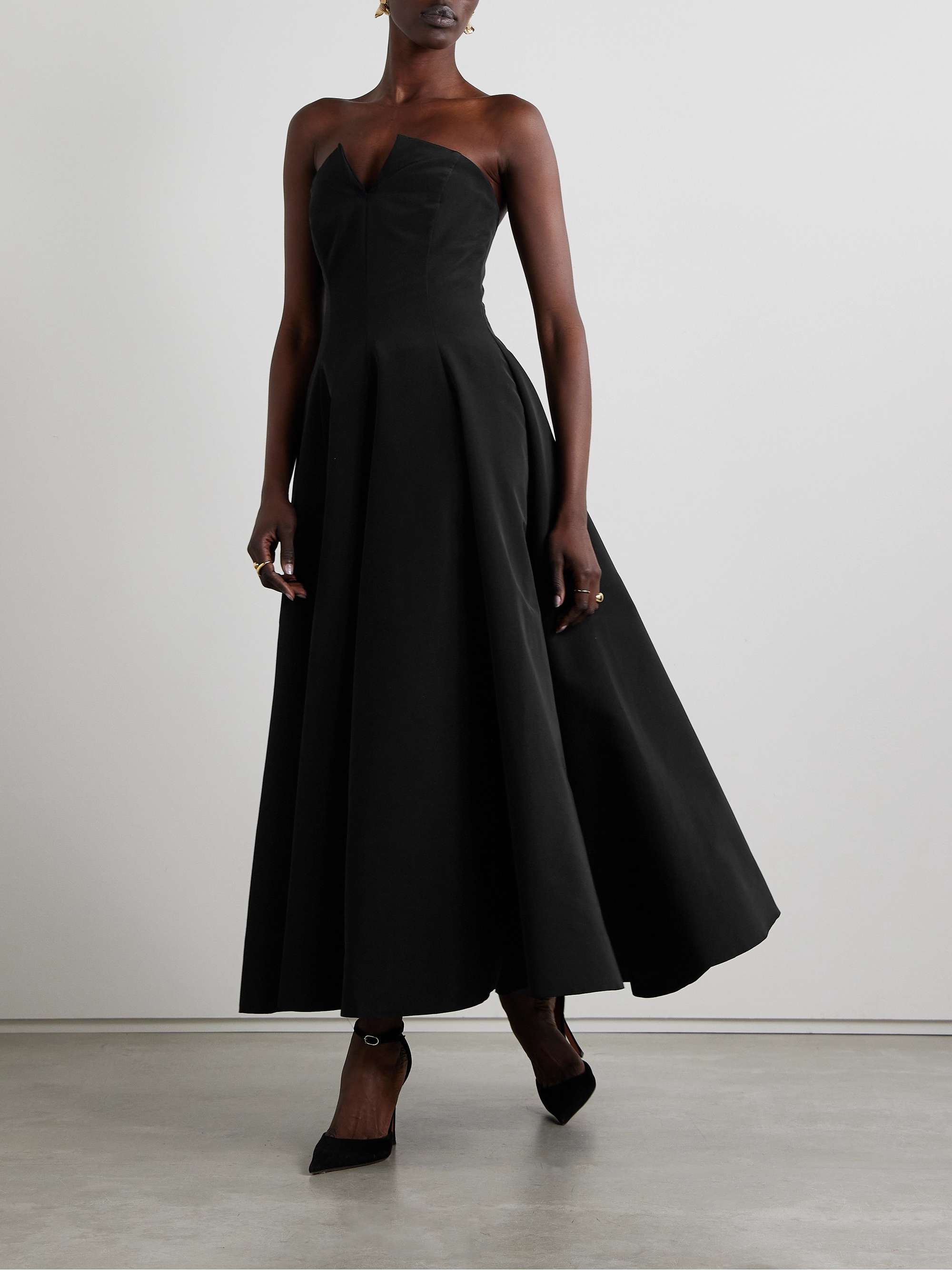 OSCAR DE LA RENTA 
