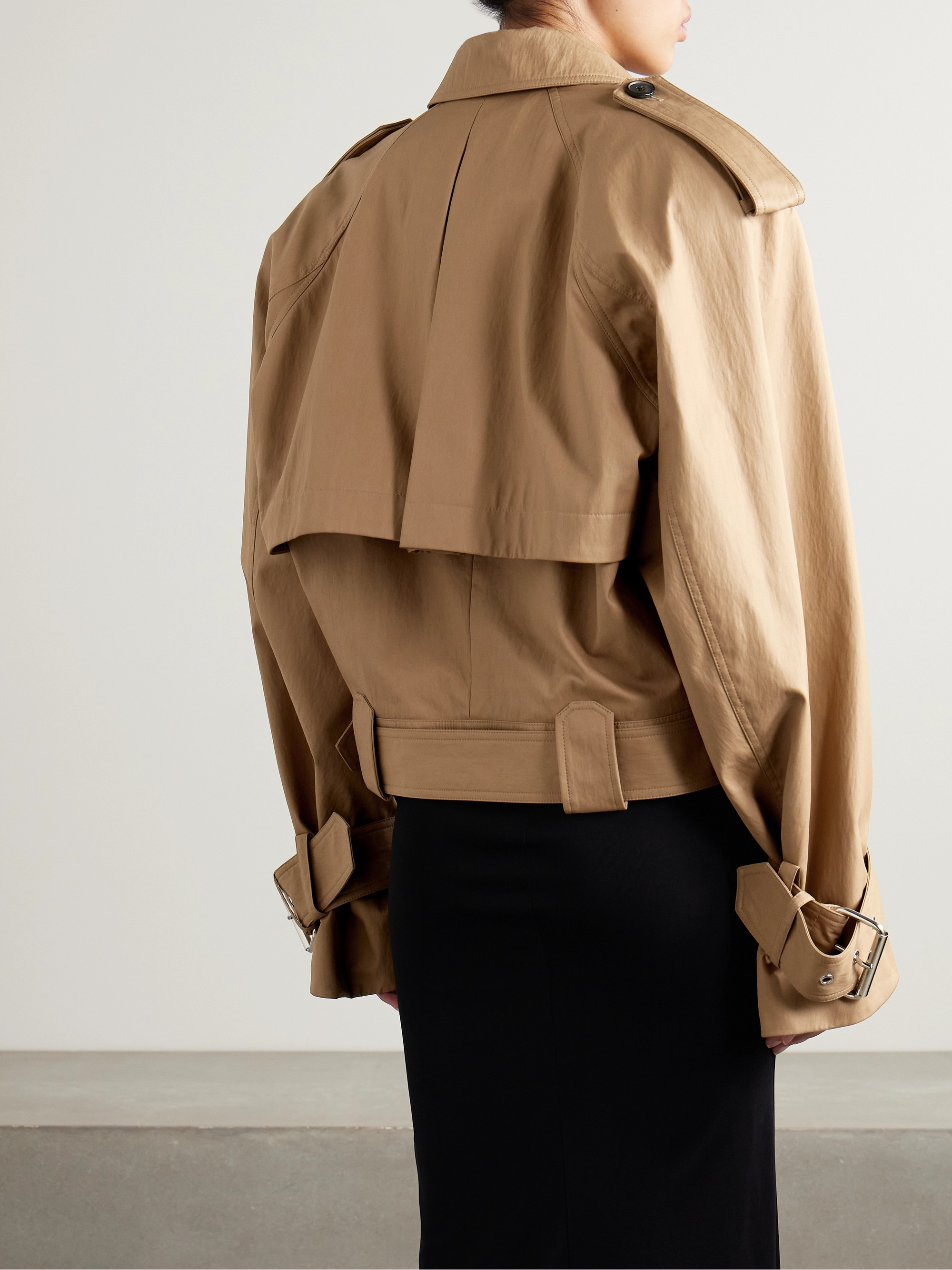 KHAITE Hammond cropped belted cotton-blend twill trench coat thumbnail