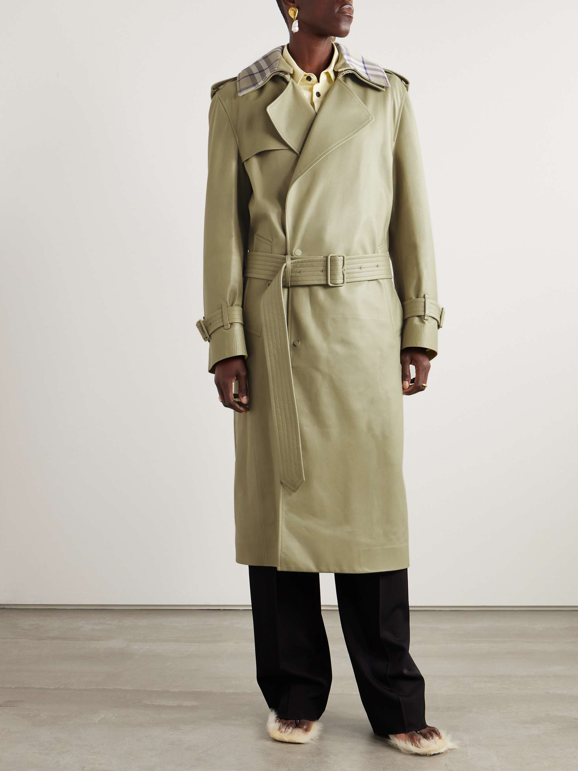BURBERRY 