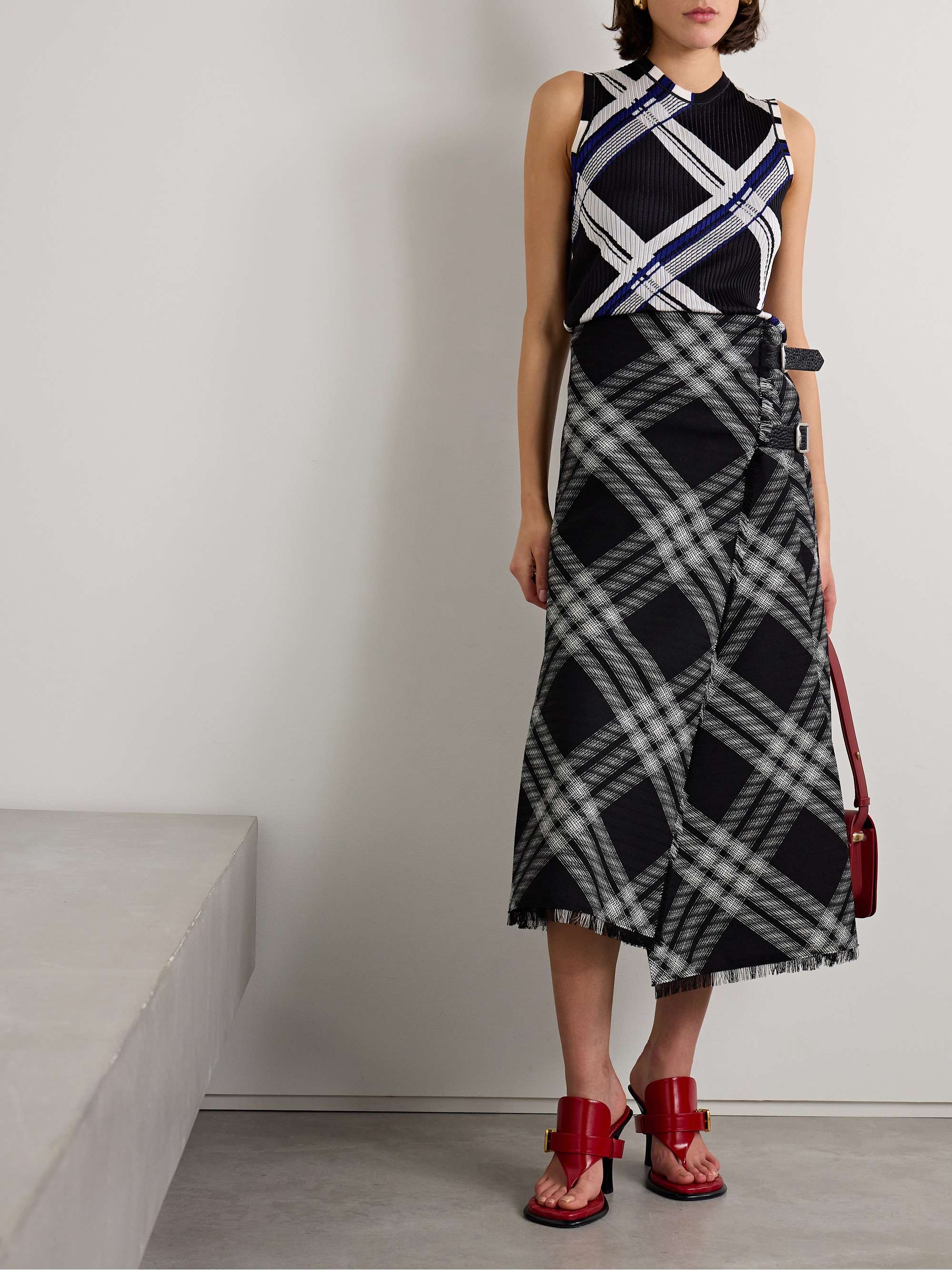 BURBERRY 