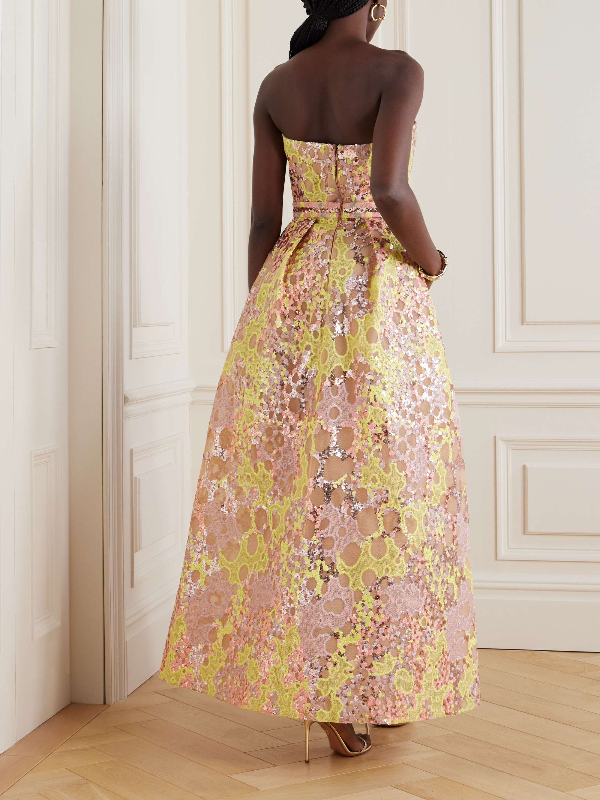 ELIE SAAB 