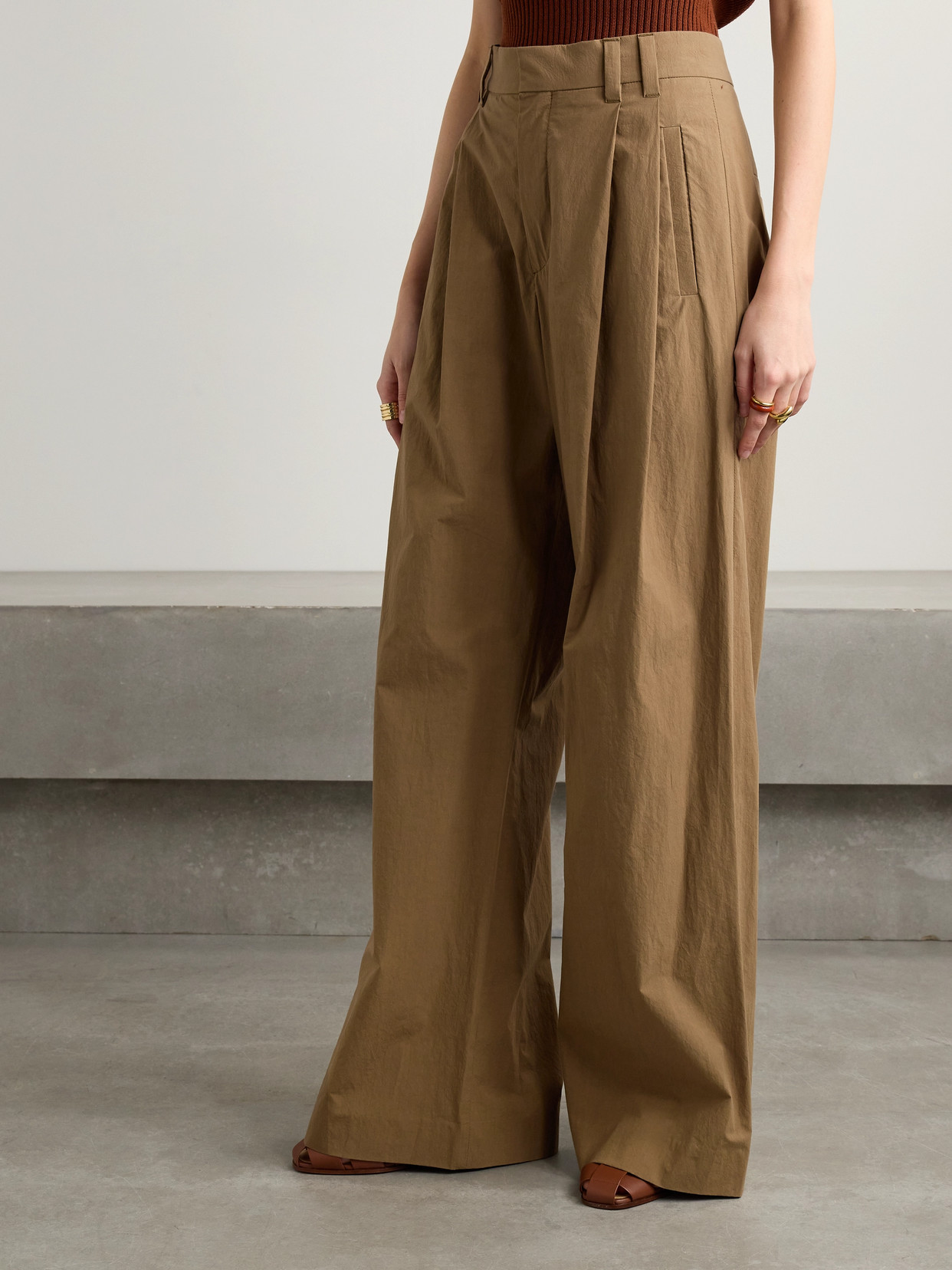 Brunello Cucinelli Pleated Cotton-poplin Wide-leg Pants In Brown