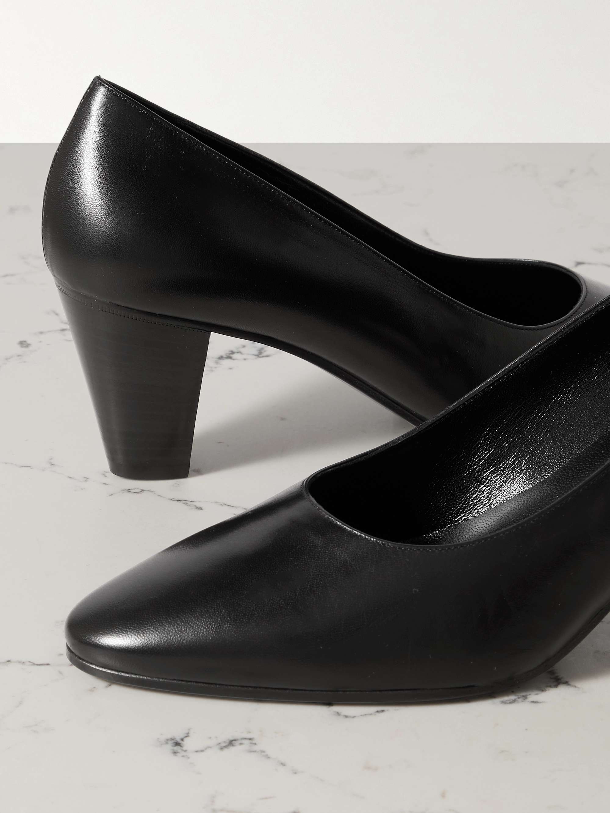 有名なブランド THE ROW NET-A-PORTER | pumps leather Charlotte 靴