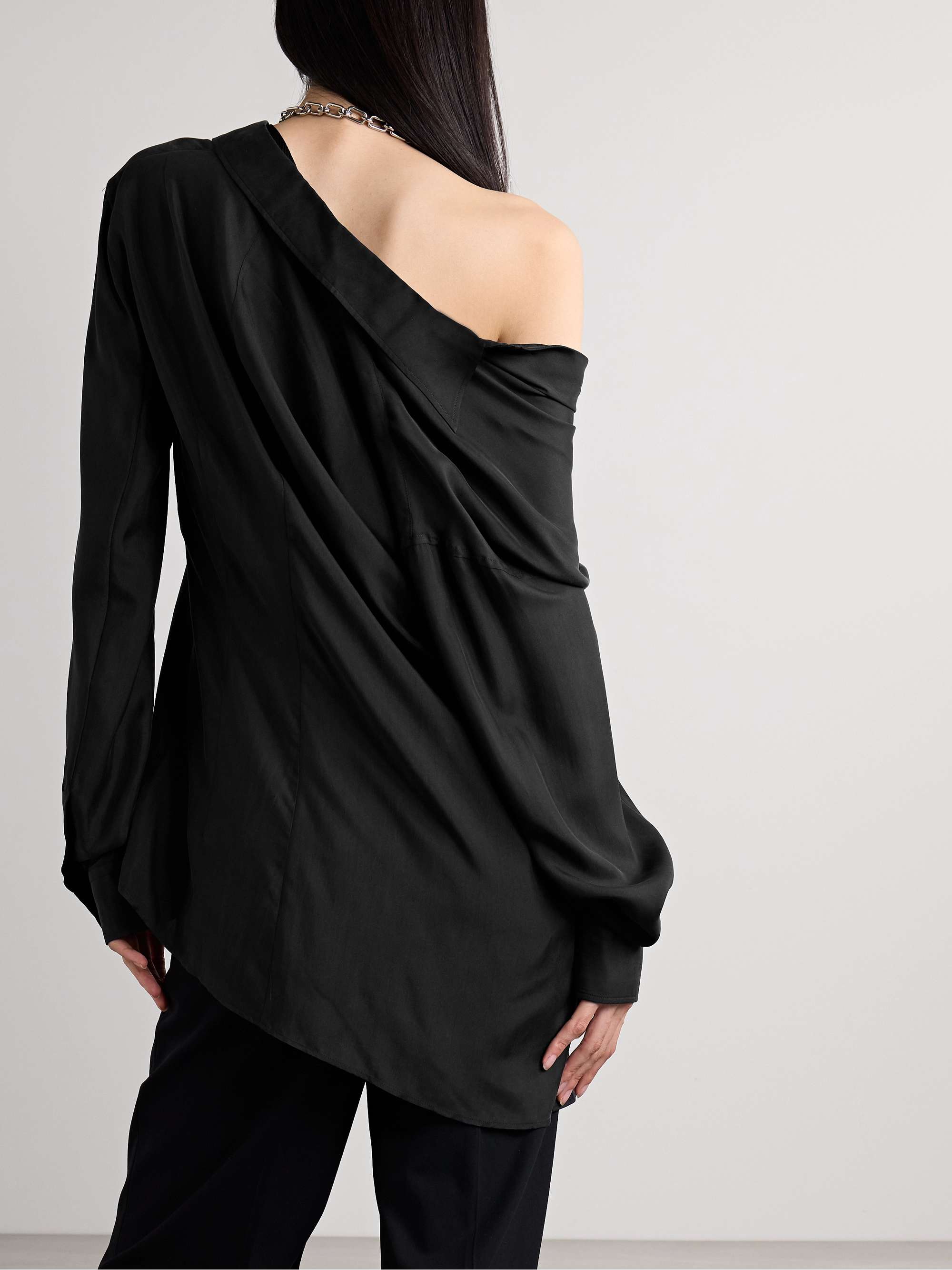 ANN DEMEULEMEESTER 