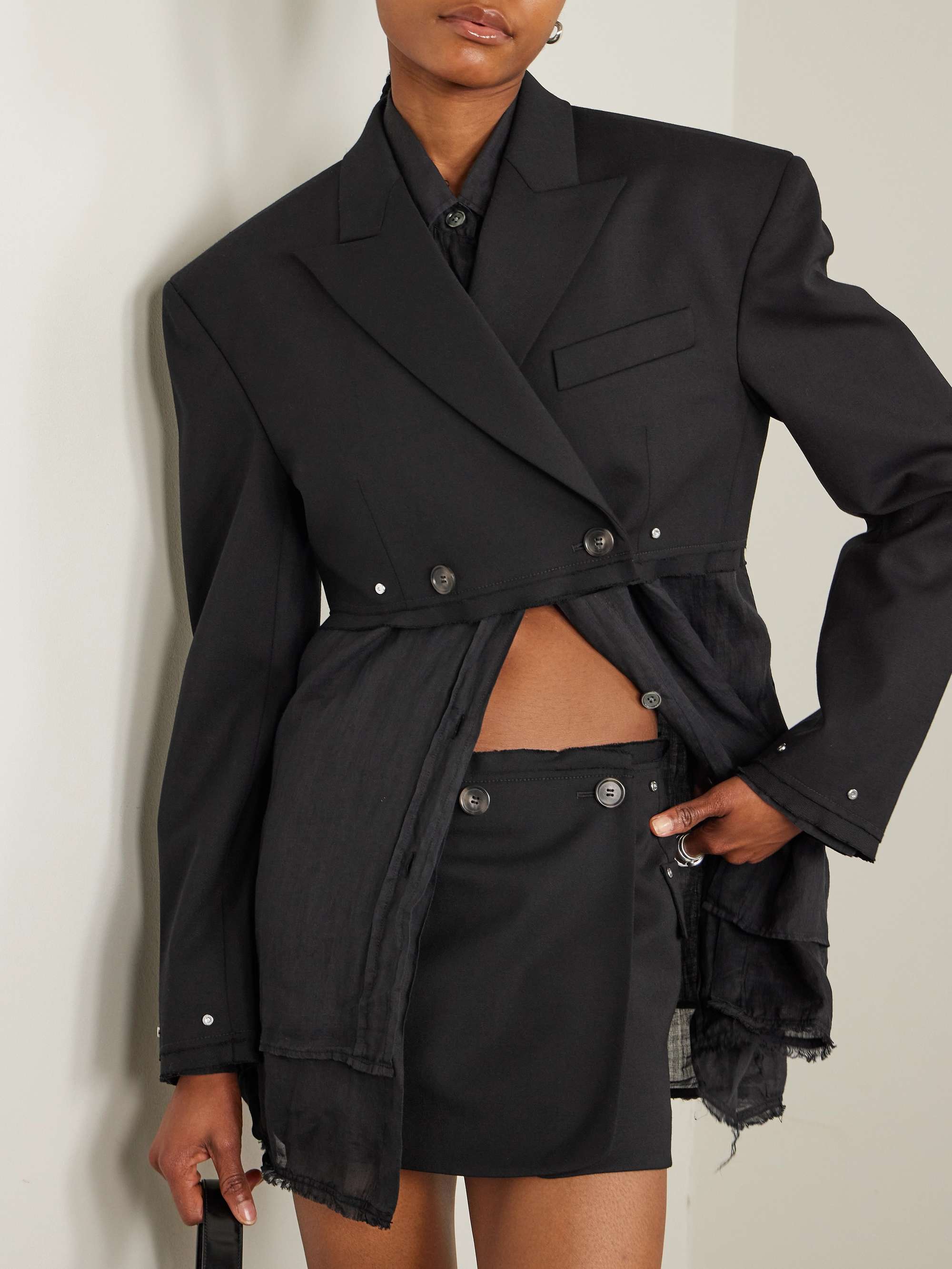 DION LEE 