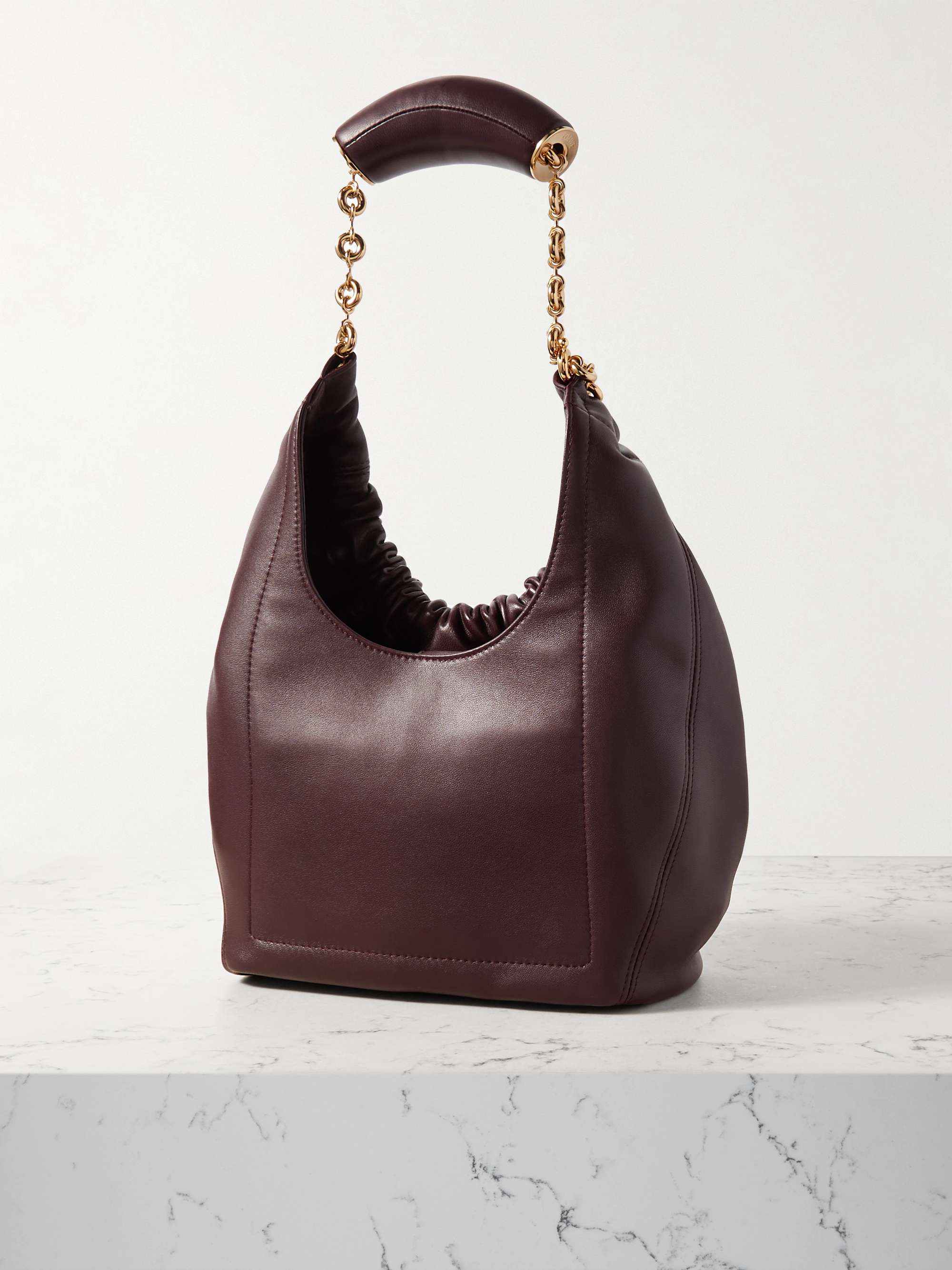 LOEWE Squeeze レザー ミニショルダーバッグ チェーン装飾付き