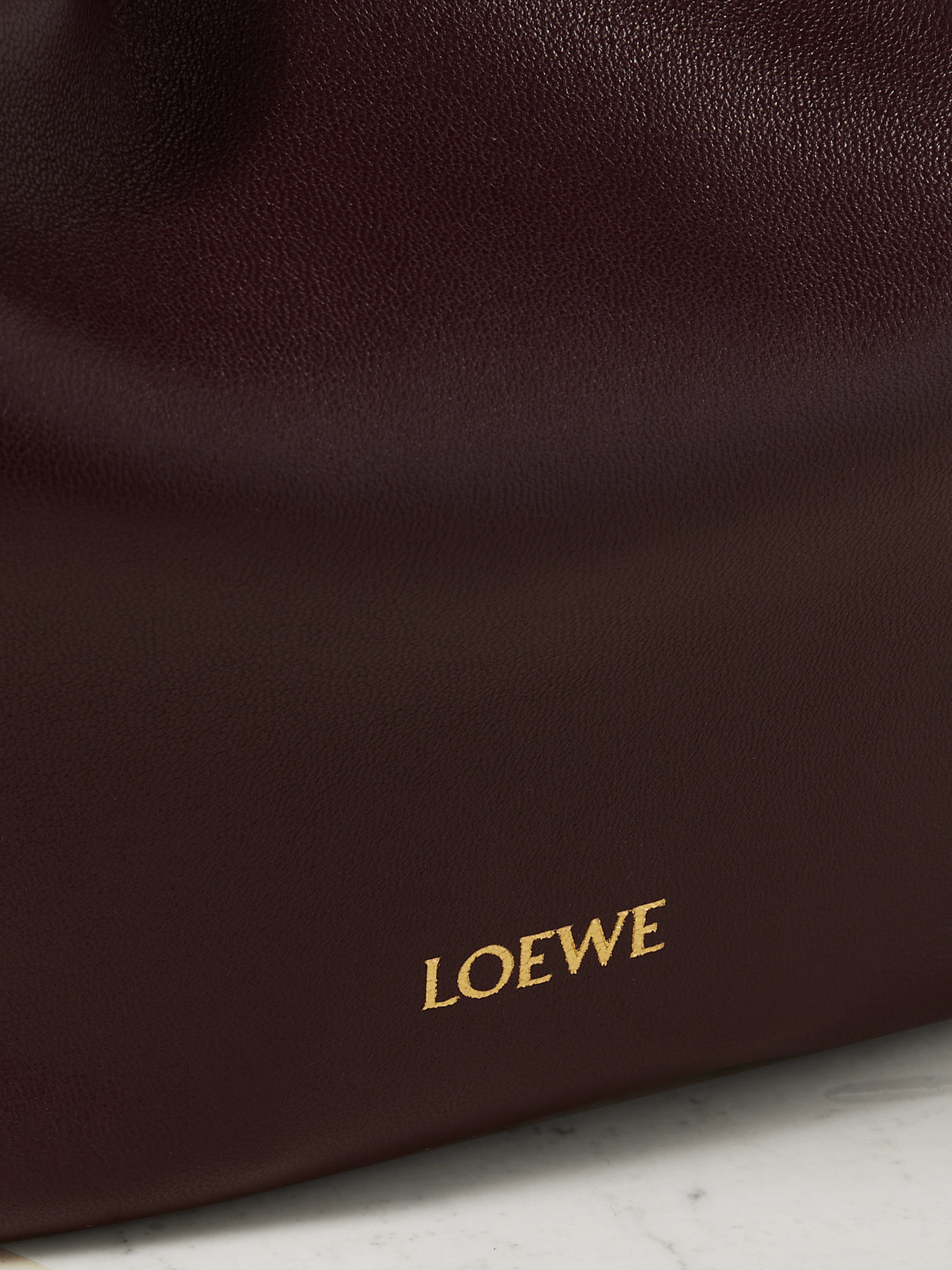 Shop Loewe Squeeze Small Chain-embellished Gathered Leather Tote In Burgundy