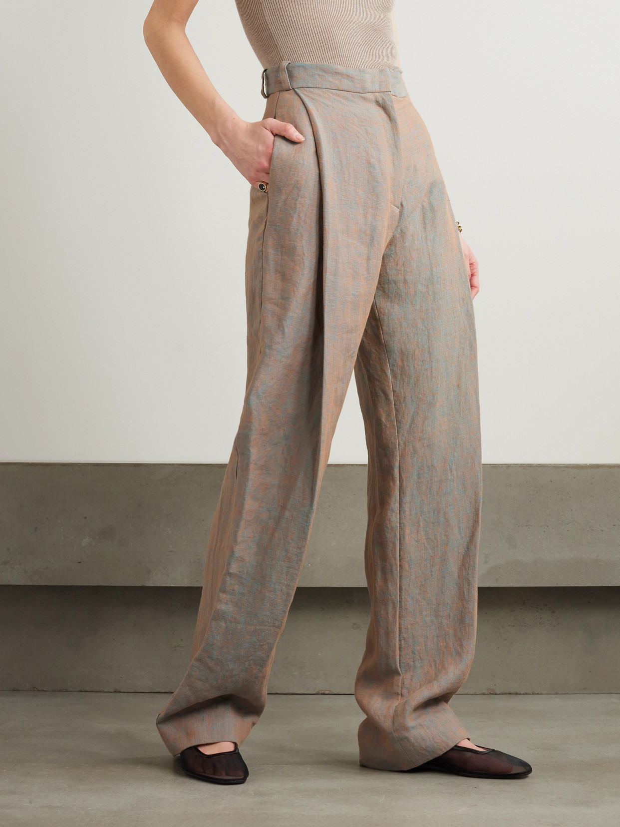 Tove Aleen Pleated Hemp Straight-leg Pants In Multi