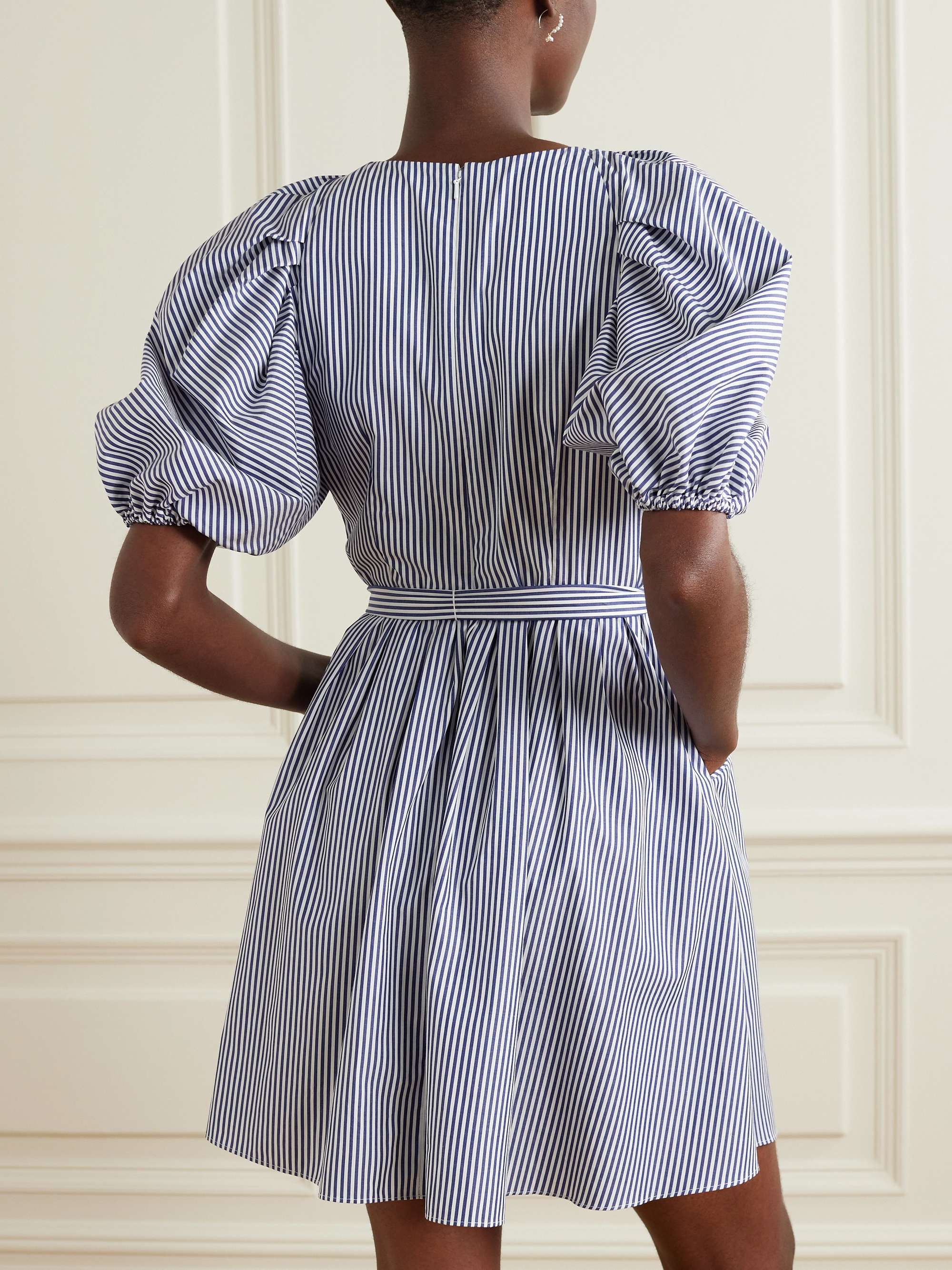 CAROLINA HERRERA 