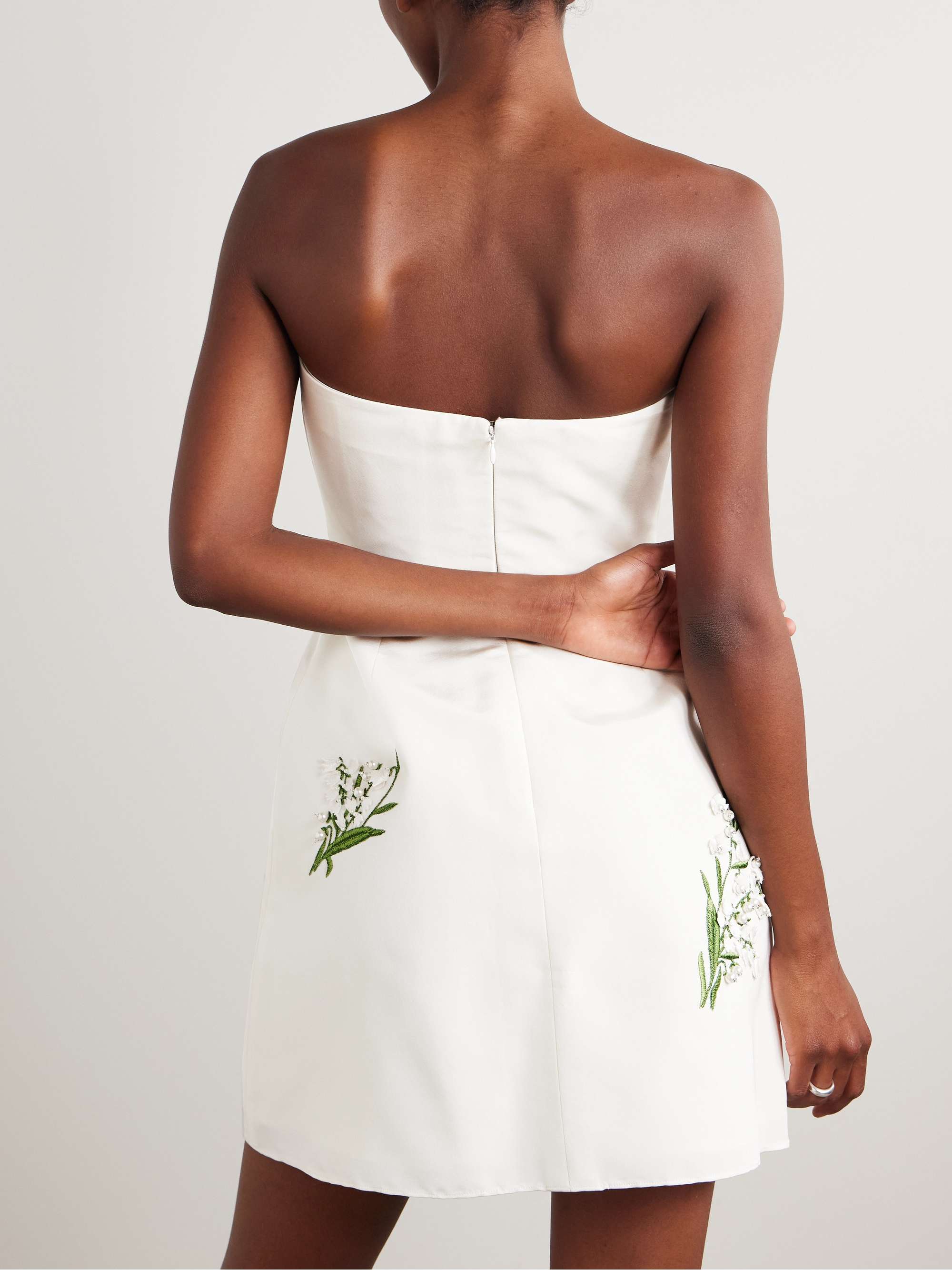 CAROLINA HERRERA 