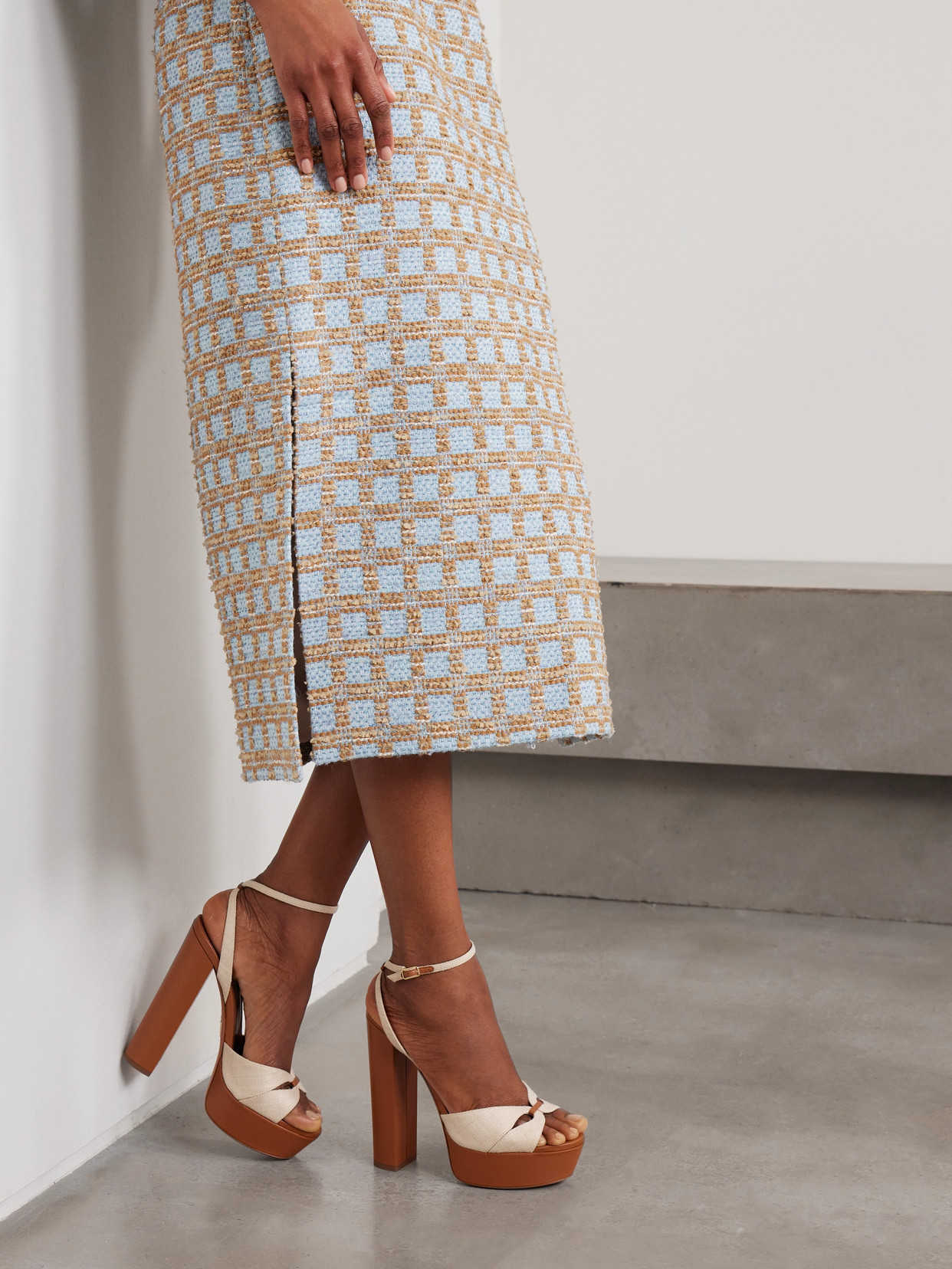 Aquazzura Villette 140 Linen And Leather Platform Sandals In Off-white