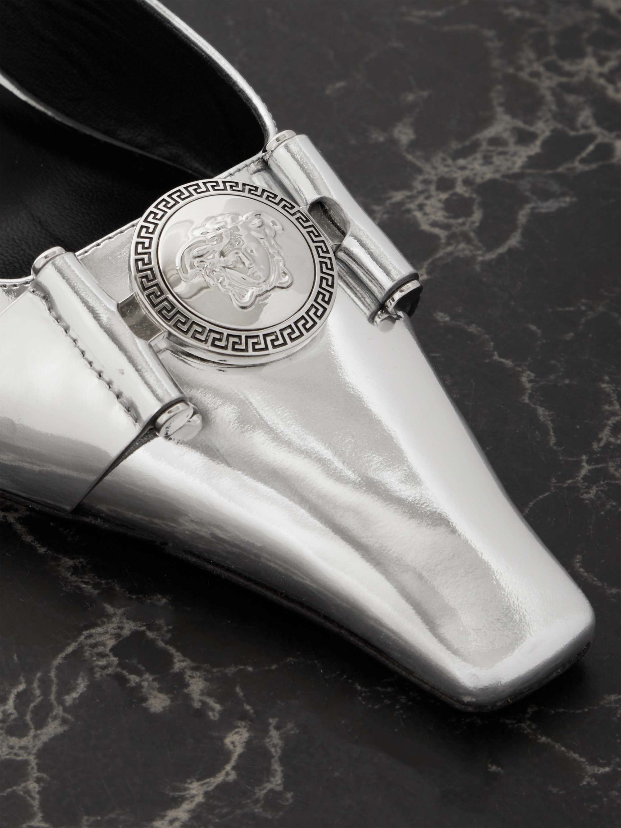 VERSACE 
