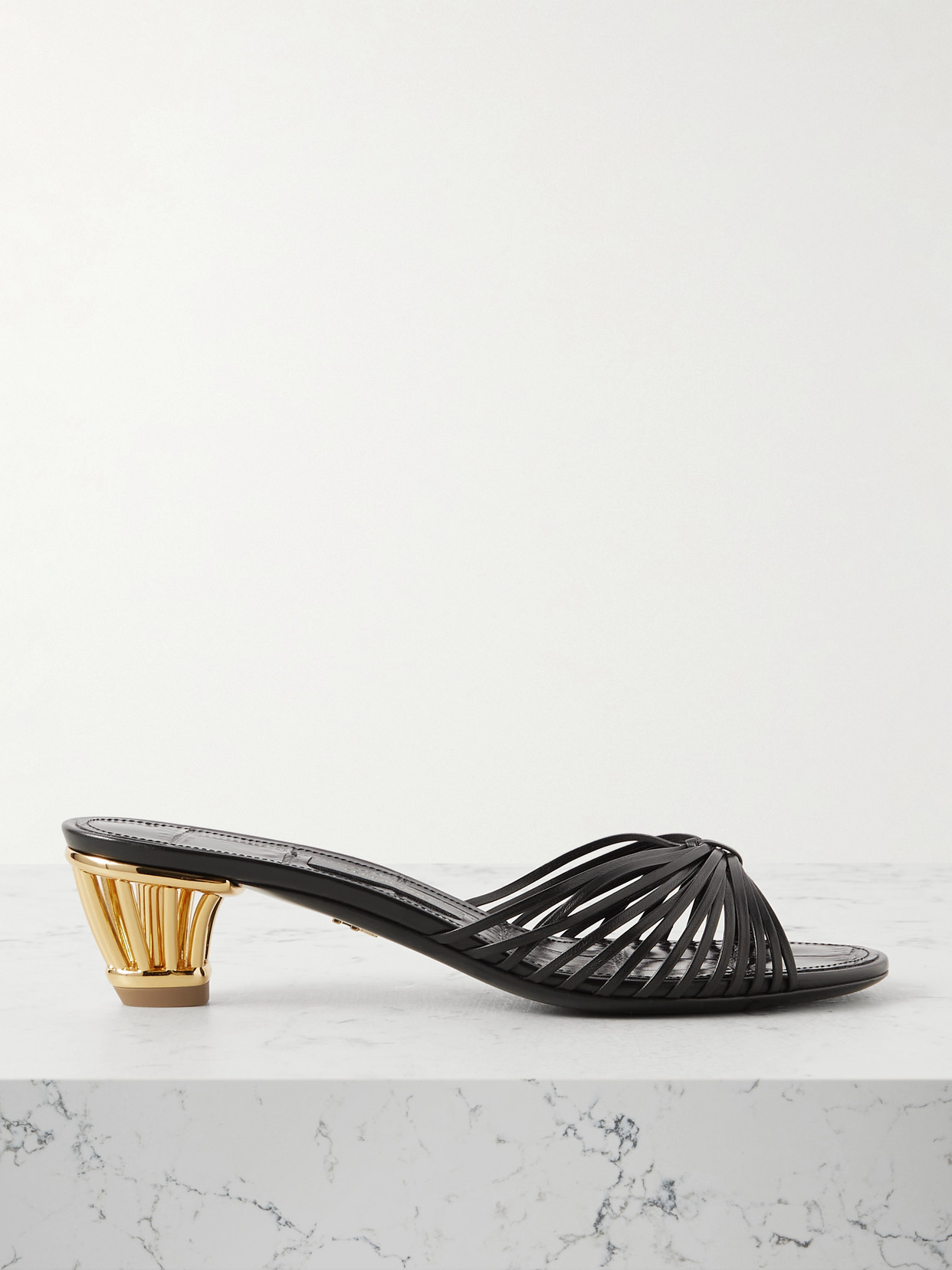 Ferragamo 40mm Aryana Leather Mule Sandals In Black