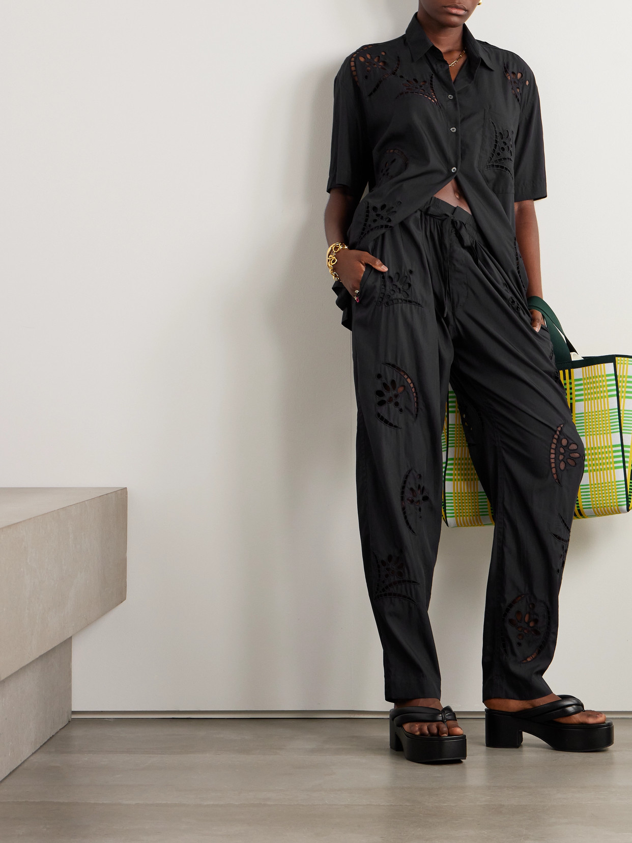 Isabel Marant Hectorina Broderie Anglaise Modal-blend Wide-leg Pants In Black