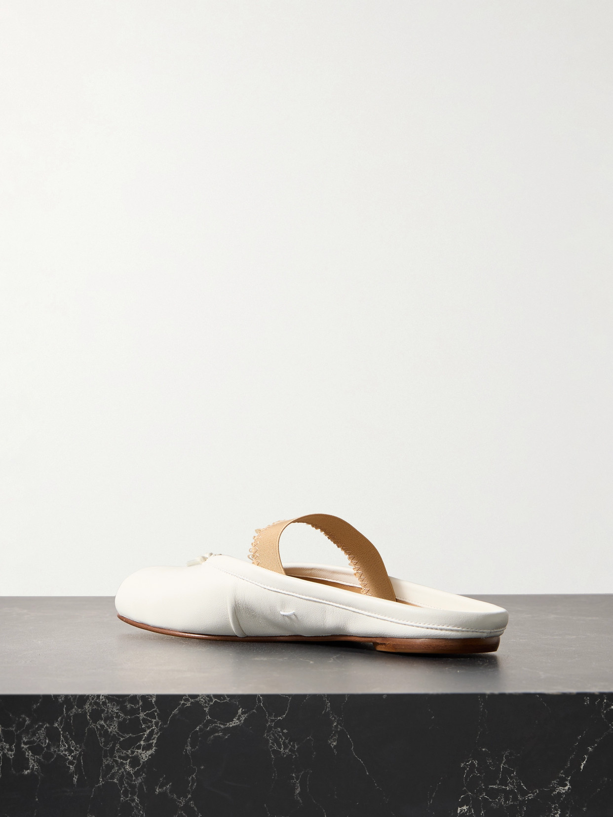 Shop Maison Margiela Tabi Frayed Split-toe Leather Ballet Flats In Ivory