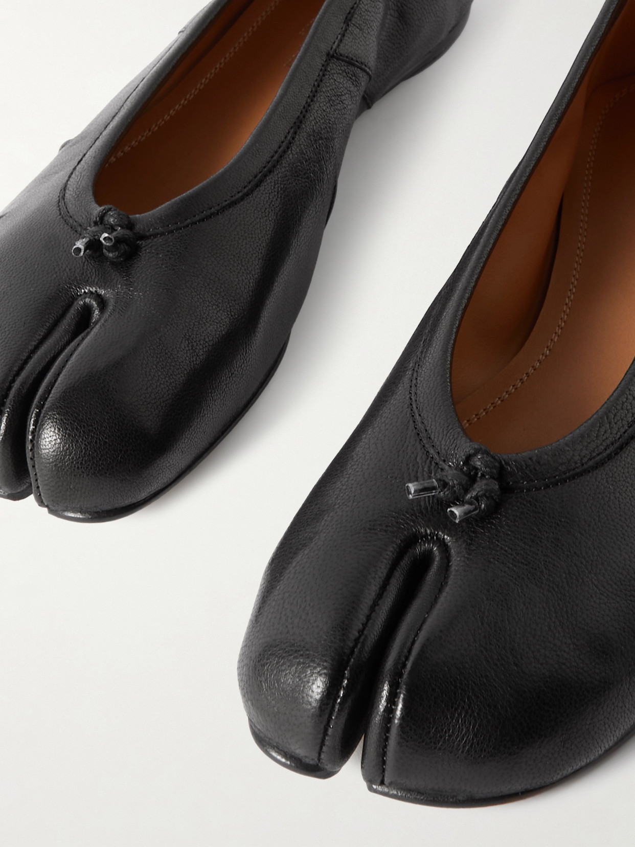 Maison Margiela Black Leather Tabi Ballerinas With Iconic Tabi Split-toe In Black