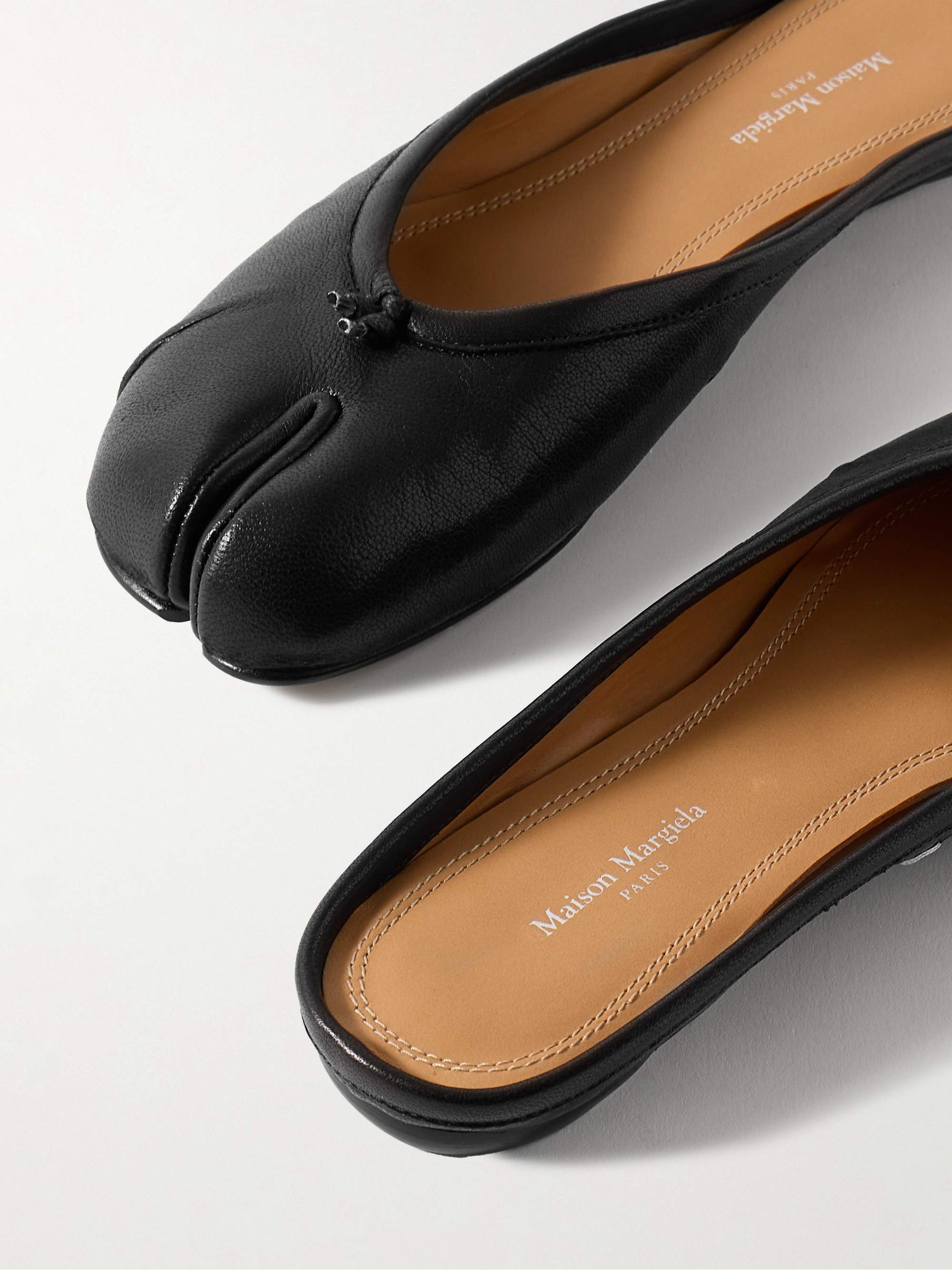 Maison Margiela Tabi split-toe leather slippers thumbnail