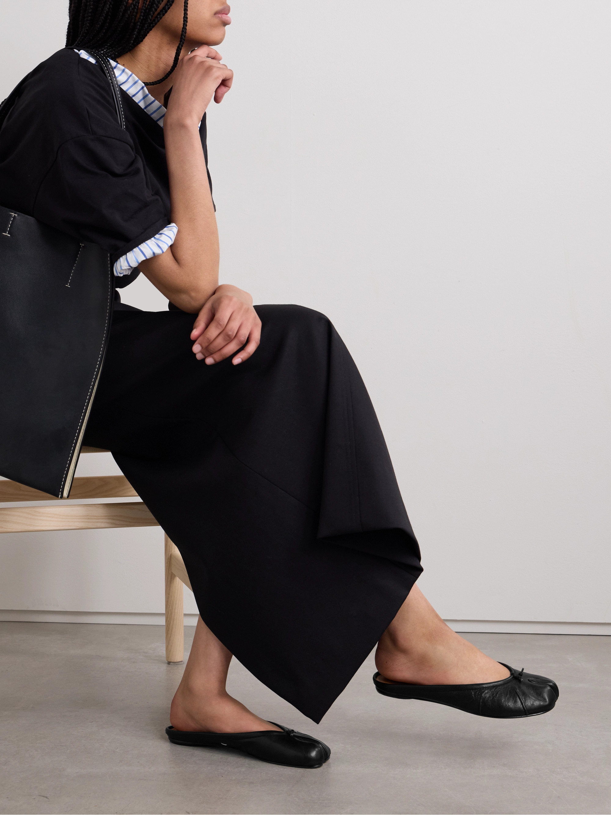 Maison Margiela Tabi split-toe leather slippers thumbnail