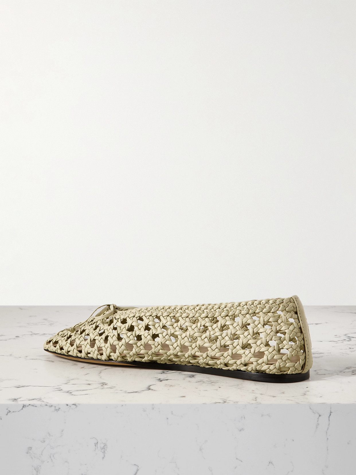 Shop Le Monde Beryl Regency Bow-embellished Woven Leather Ballet Flats In Ecru