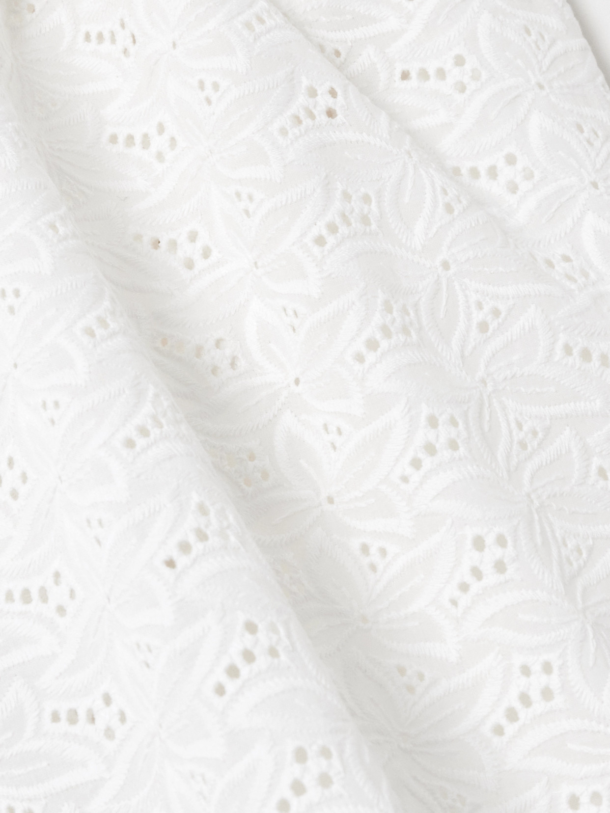 Loretta Caponi Marissa Broderie Anglaise Cotton Shorts In White