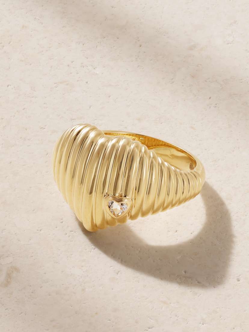 Yvonne Léon Chevaliere Berlingot 9-karat Gold Topaz Signet Ring