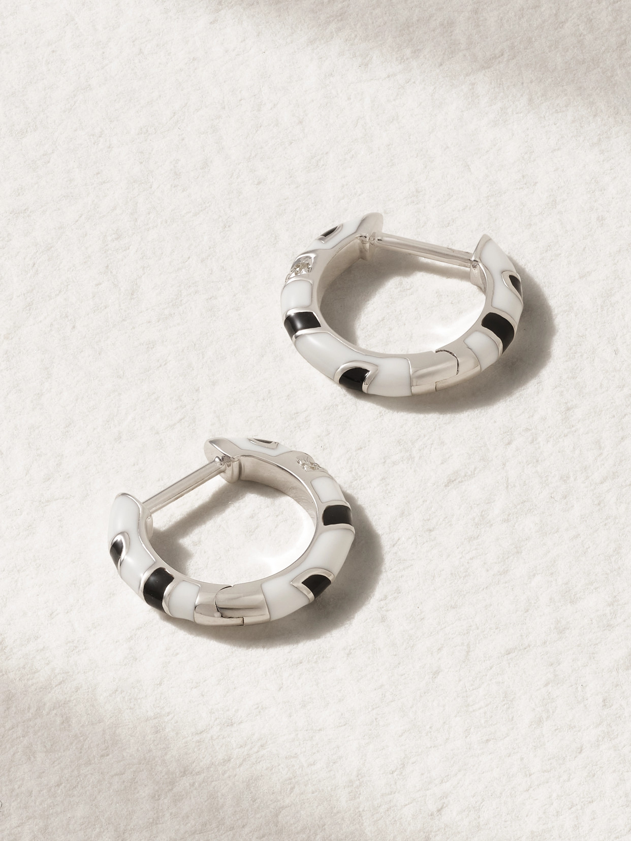 Yvonne Léon - 9-karat White Gold, Diamond And Enamel Hoop Earrings - One size